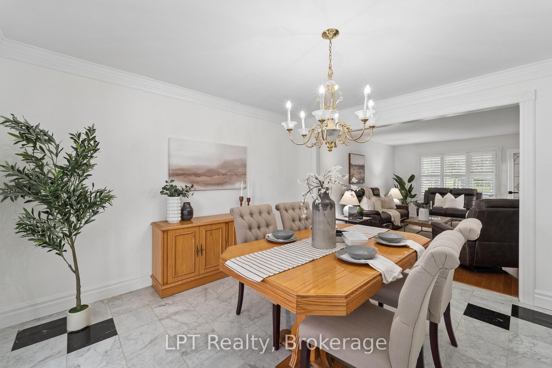 1 Mayfield Crescent photo 11