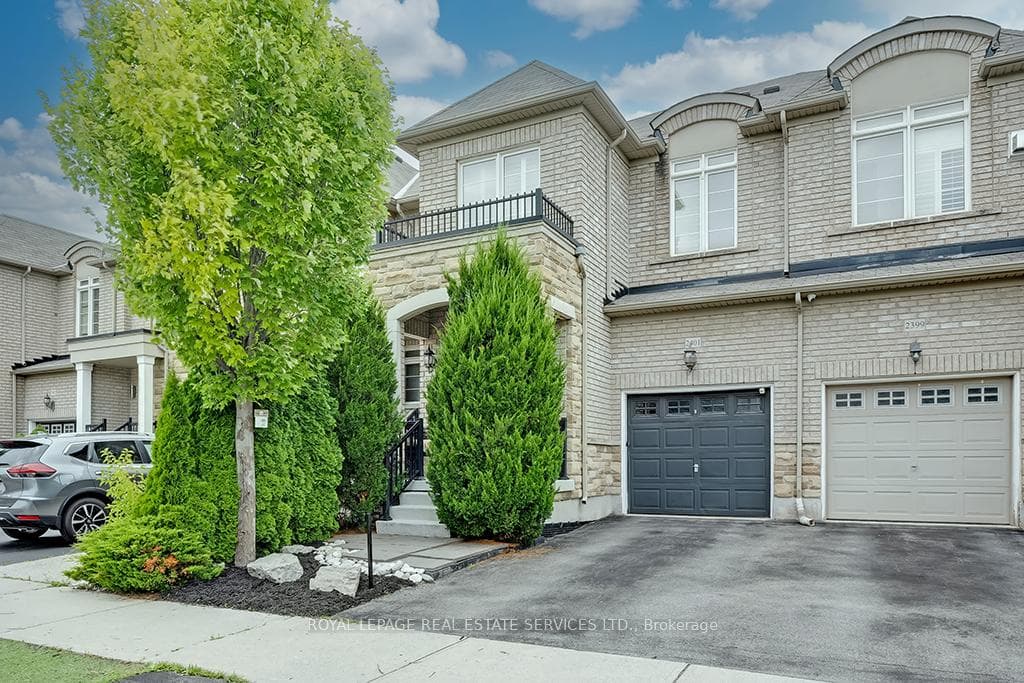 2401 Old Brompton Way photo 1