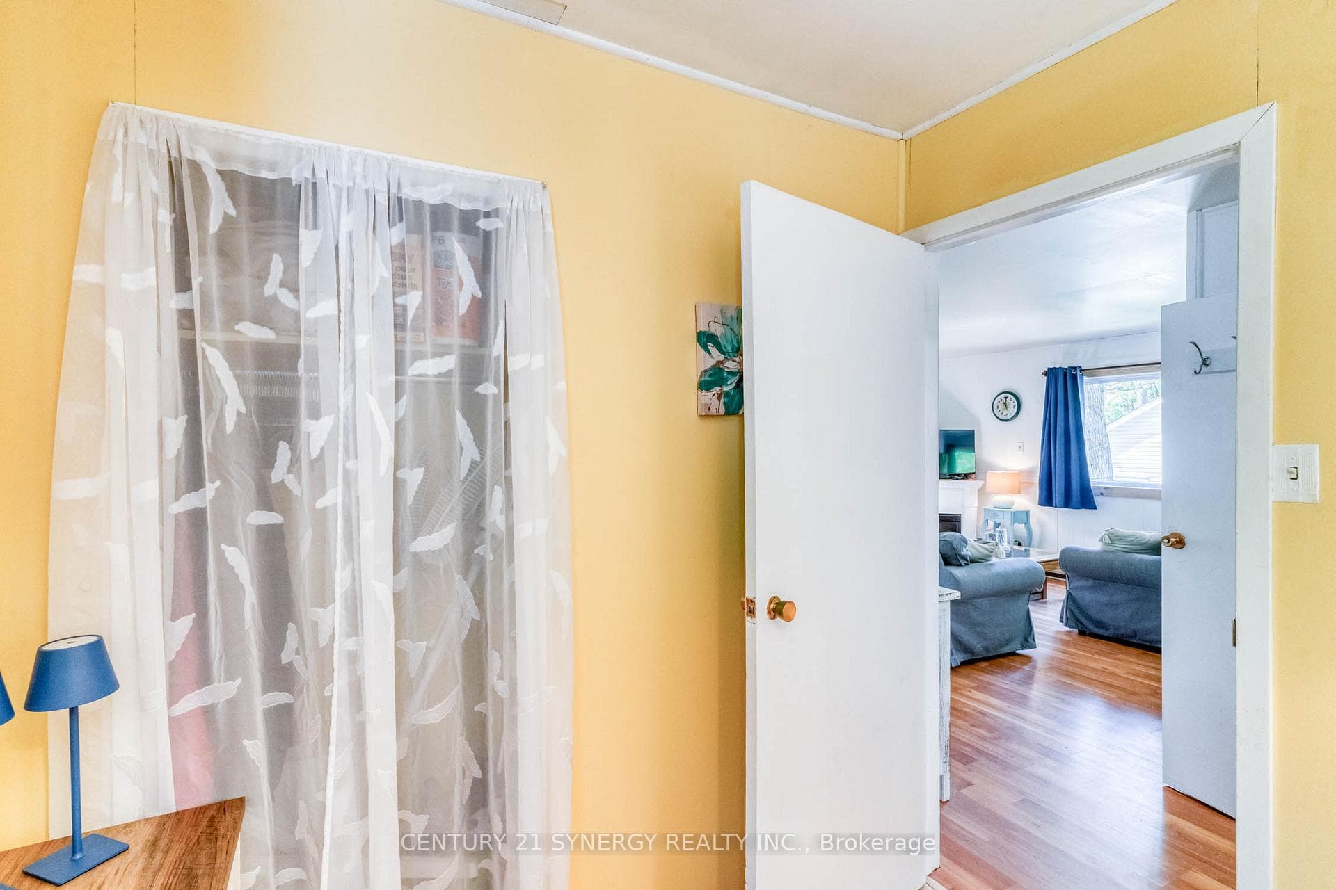 664 Raby Road photo 27