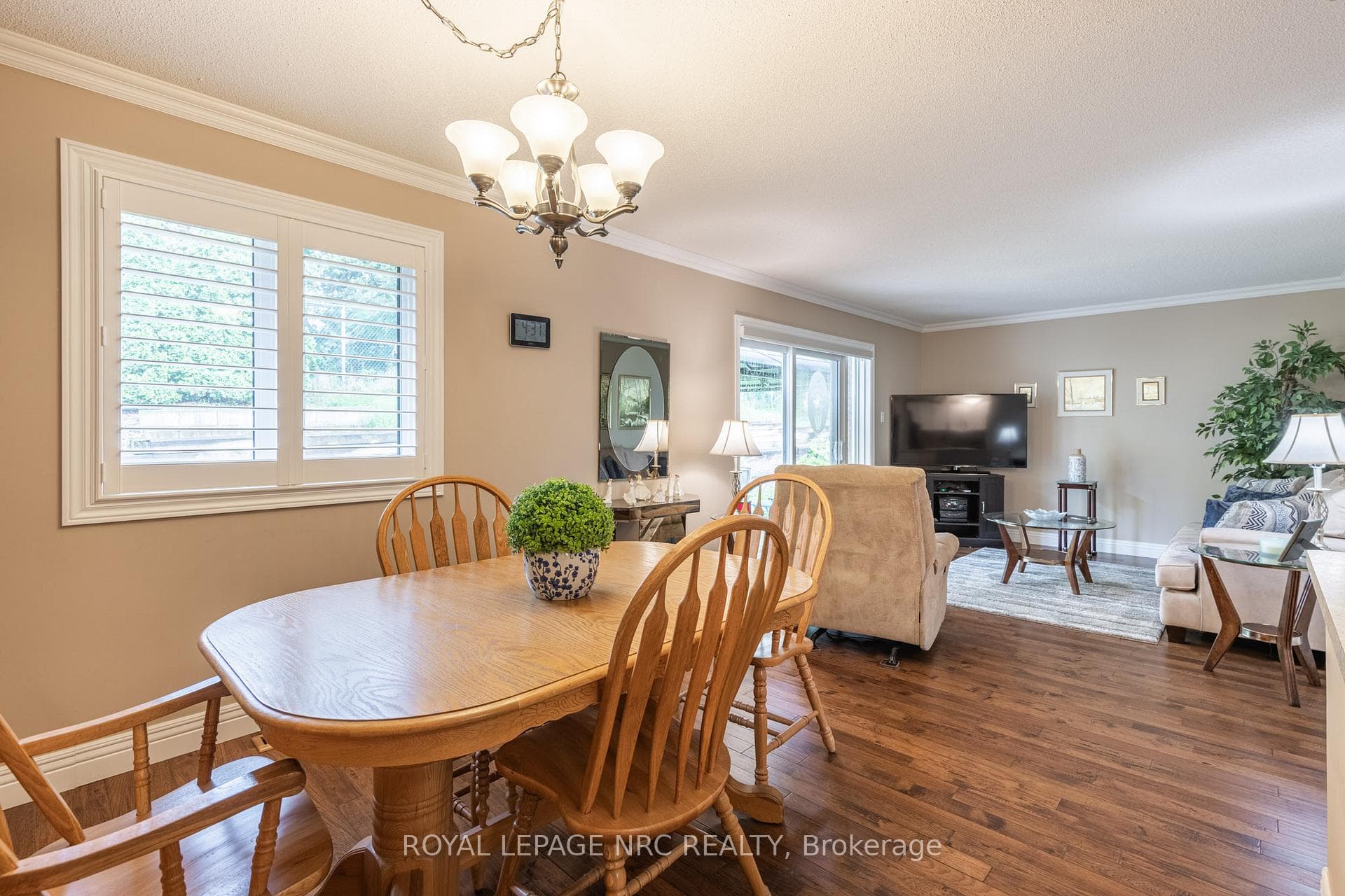 122 Bunting Road Unit 34 photo 10