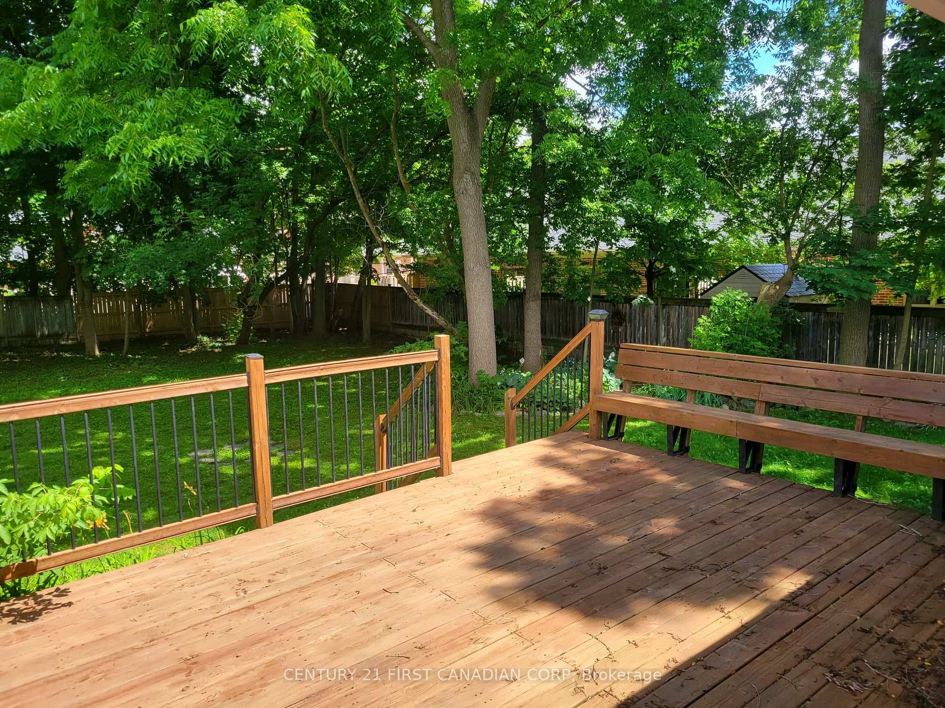 49 Woodward Avenue photo 32