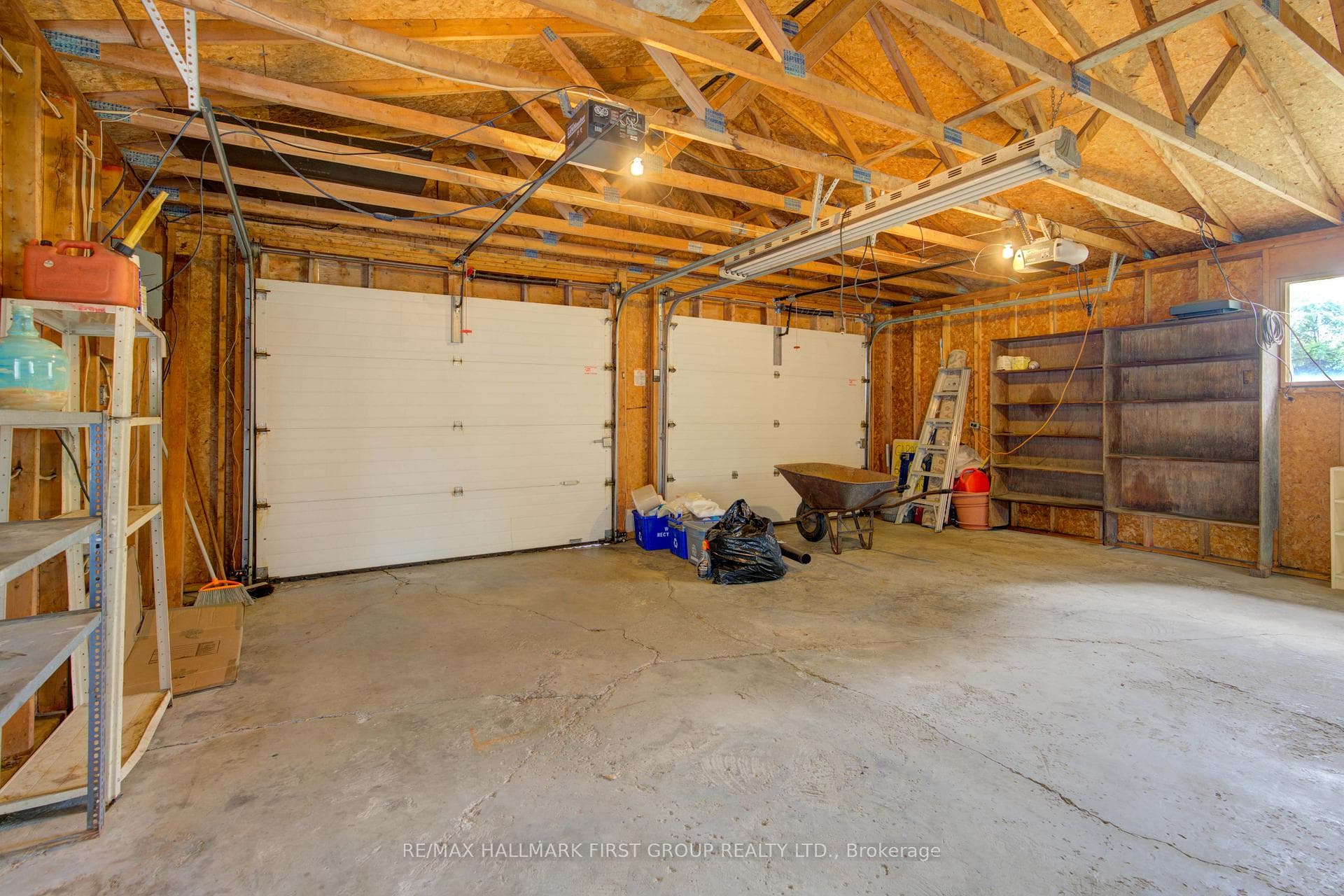 665 Collins Bay Road photo 32