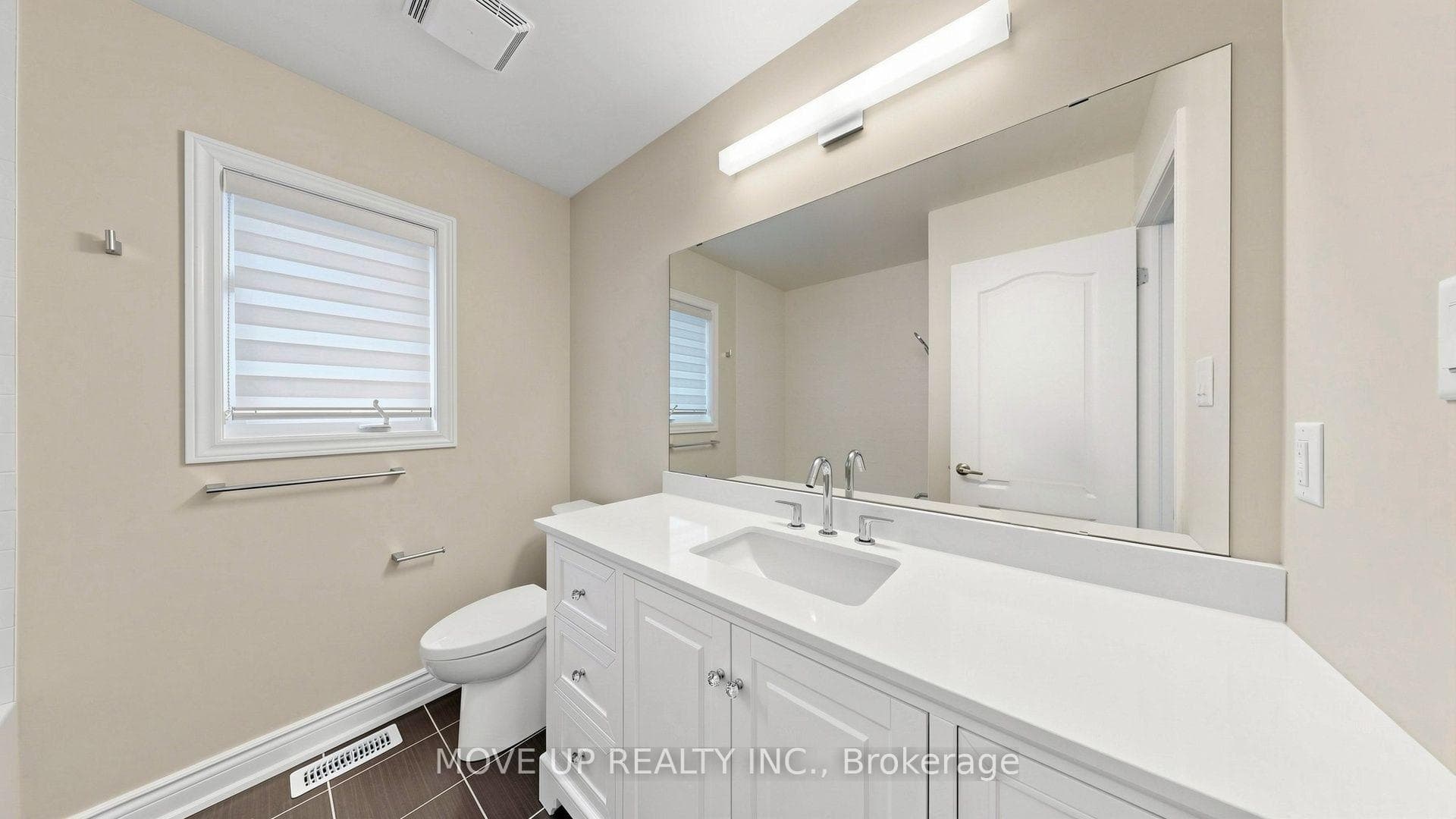 35 Lauderdale Drive photo 36