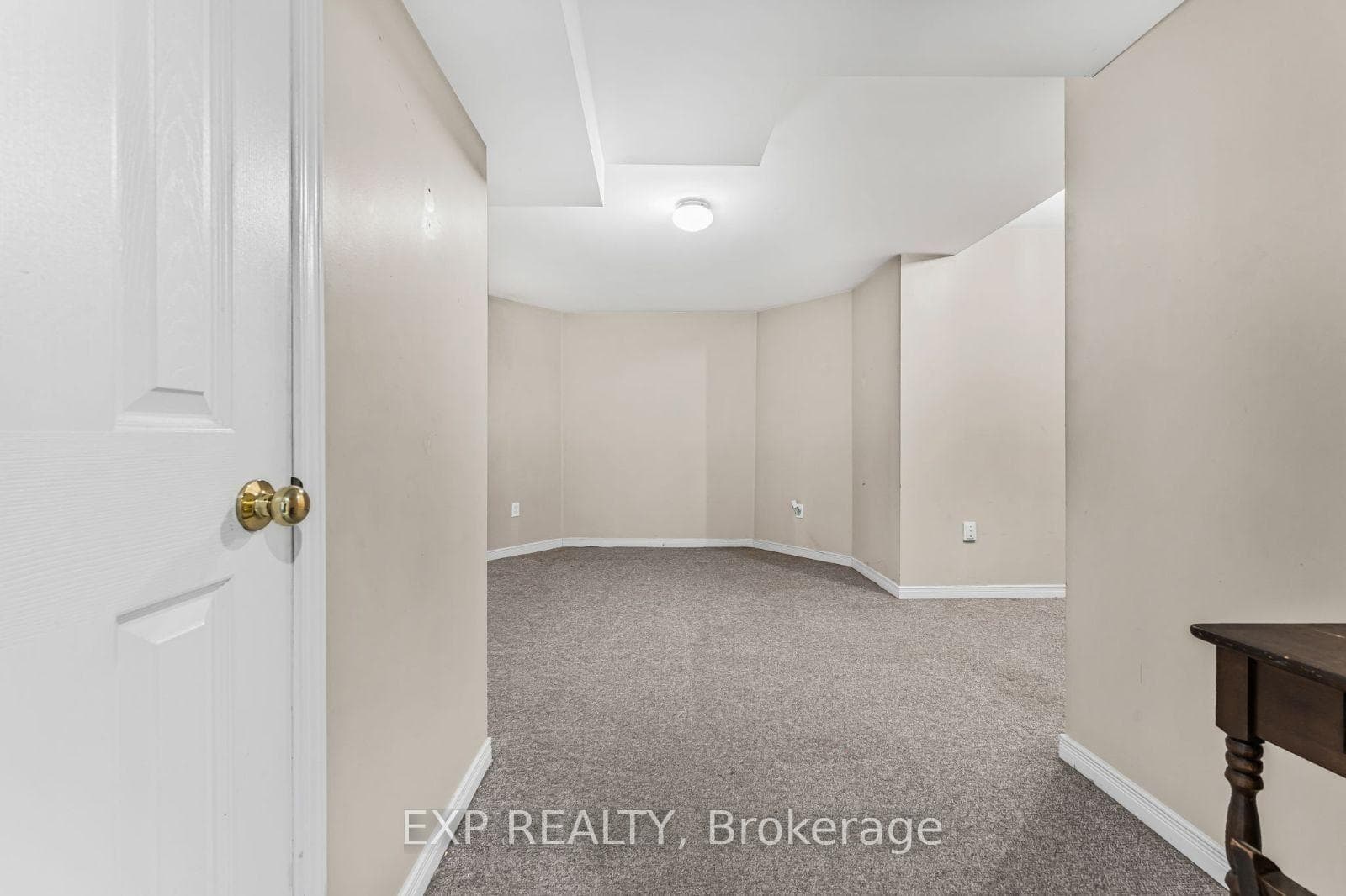 2407 Bankside Drive photo 31