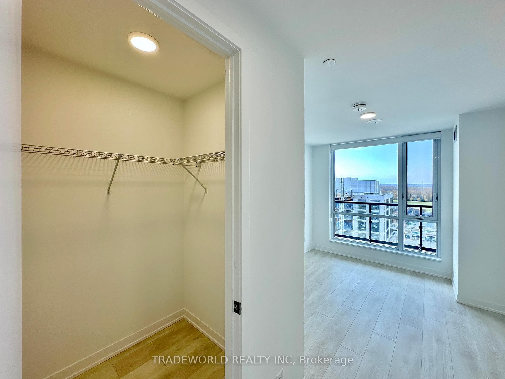 7950 Bathurst Street Unit 1426 photo 10