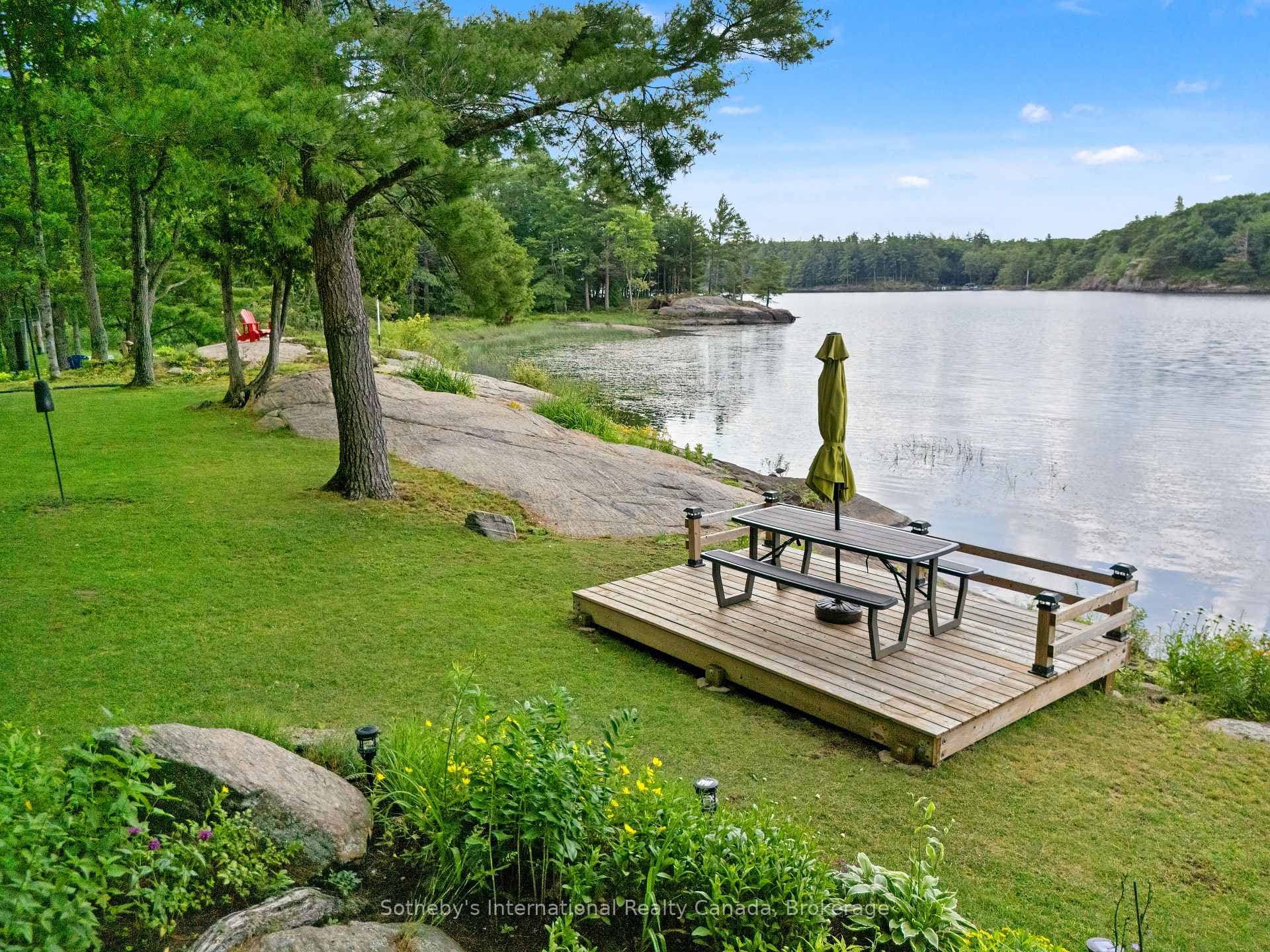834 Eastshore Road photo 27