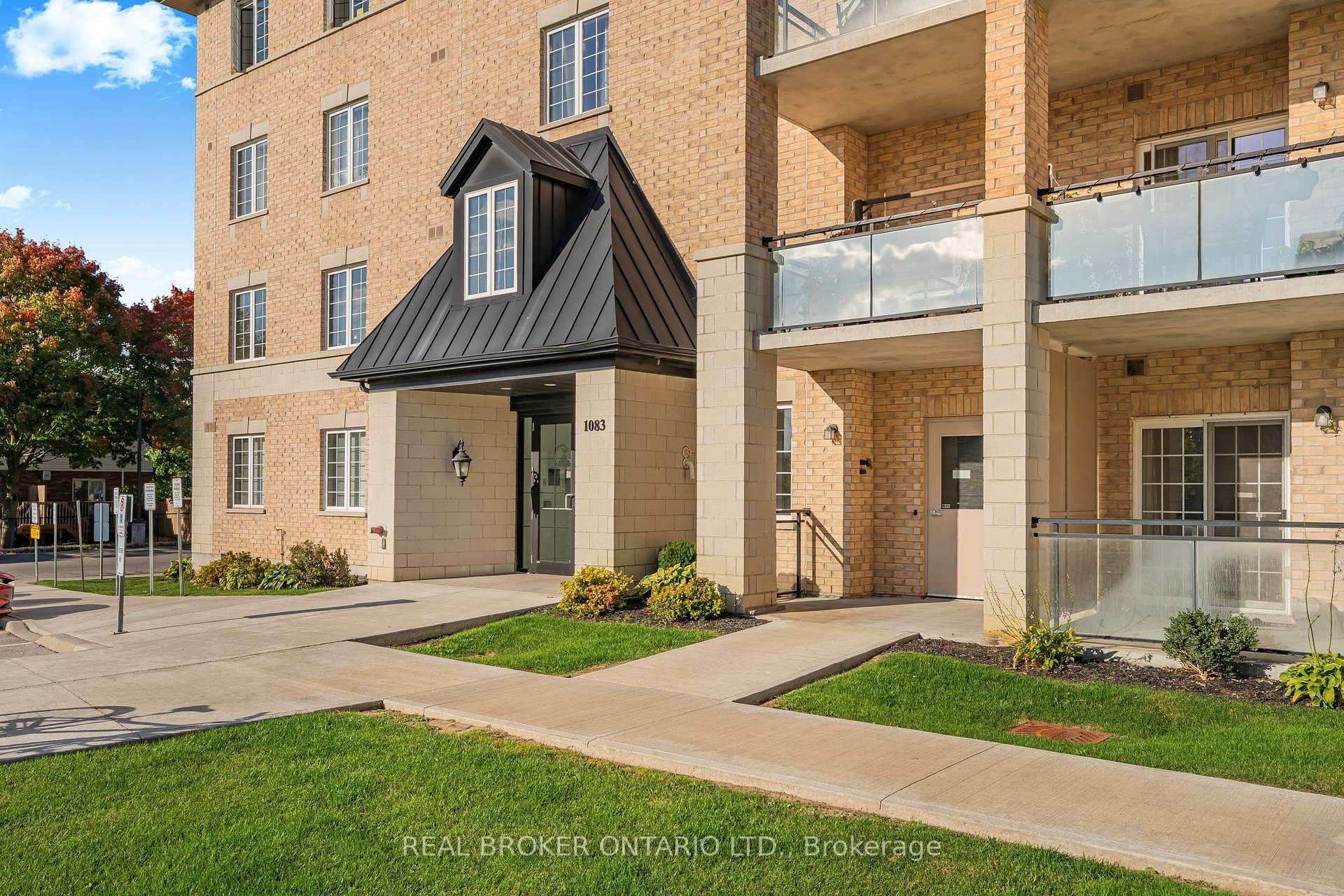 1083 Gordon Street Unit 403 photo 24