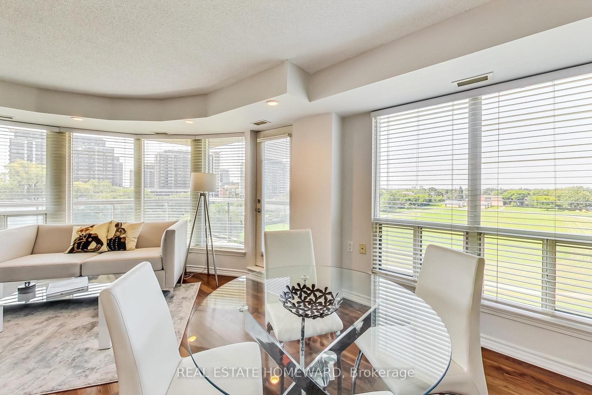 1030 Sheppard Avenue Unit 513 photo 10