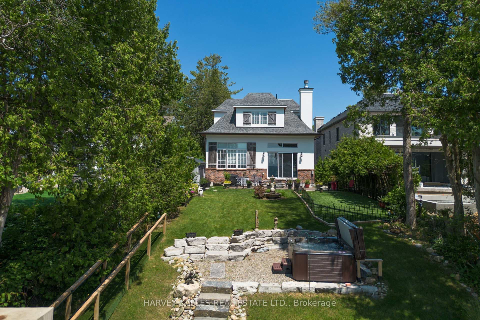 3415 Crescent Harbour Road photo 9