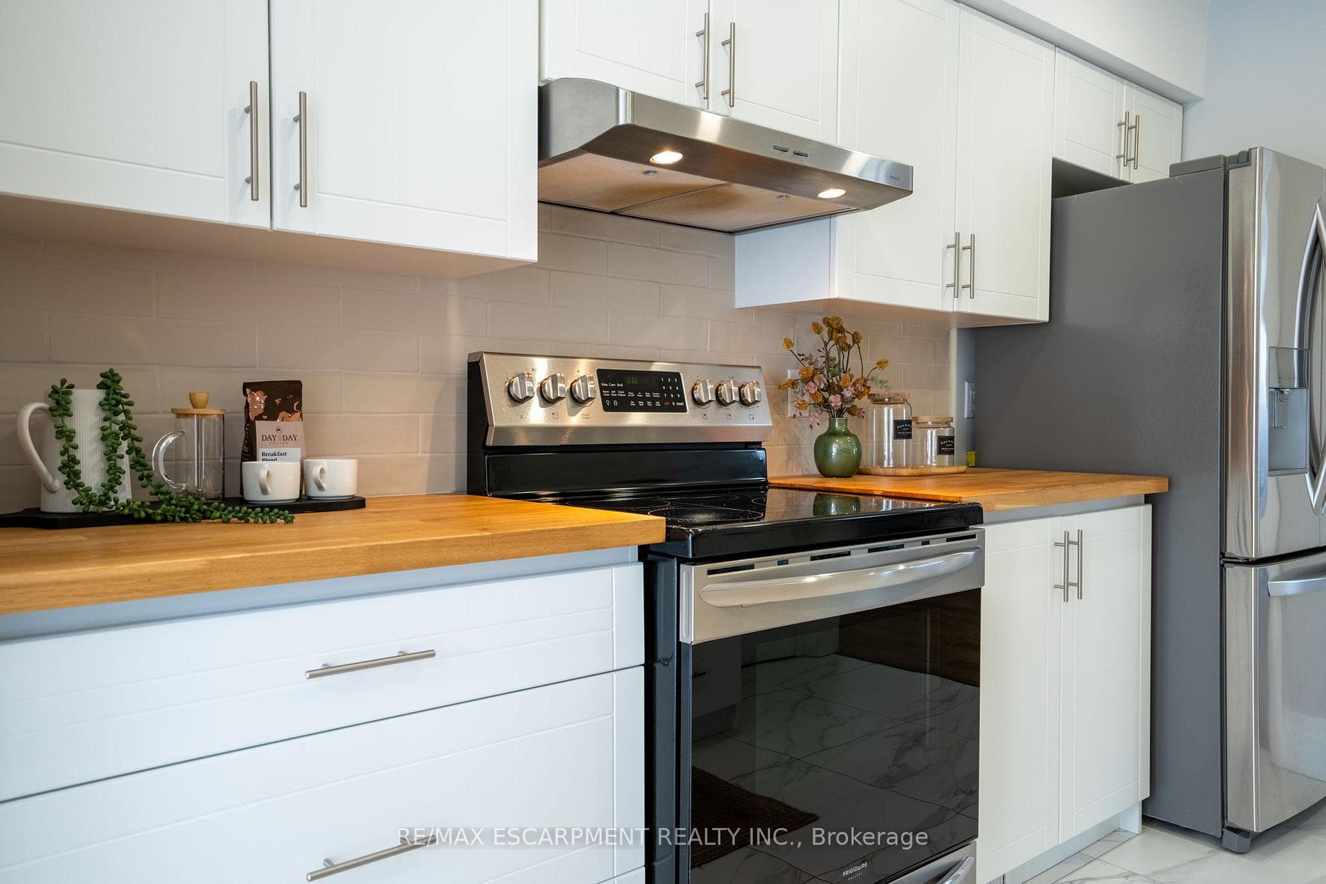 14 Lakeview Avenue photo 11
