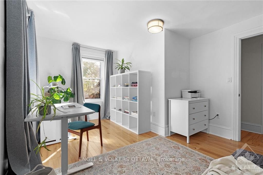 24 SPRUCE Street photo 24