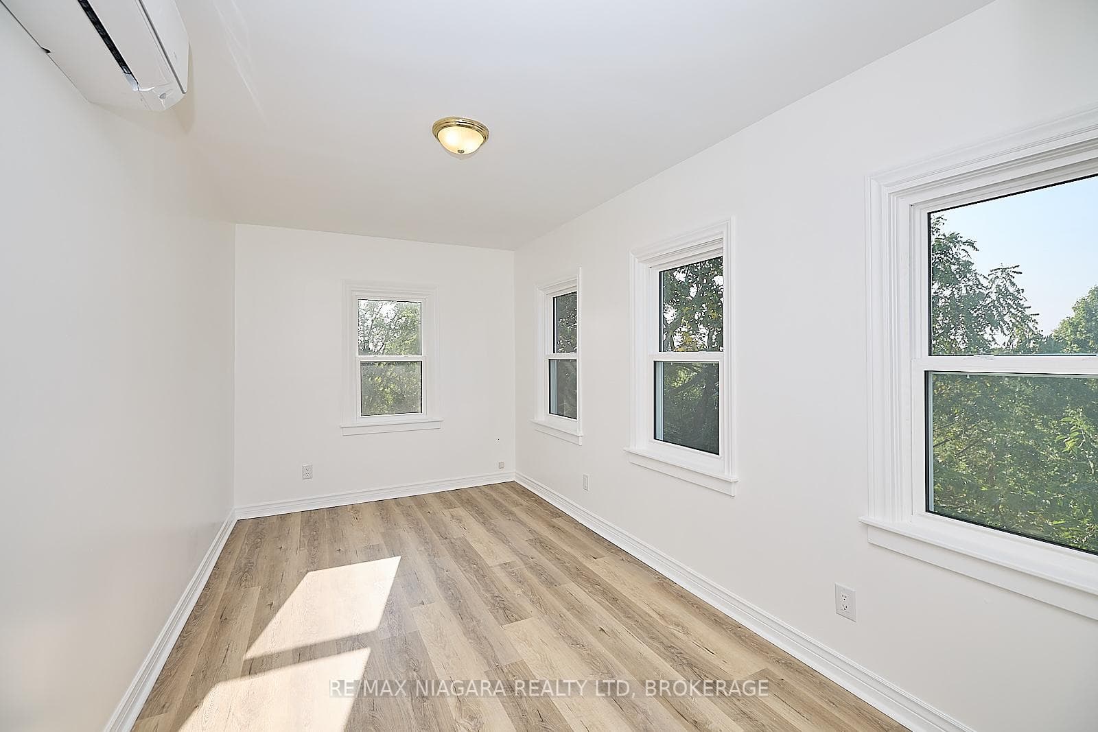 245 STANTON Street Unit 2 photo 14
