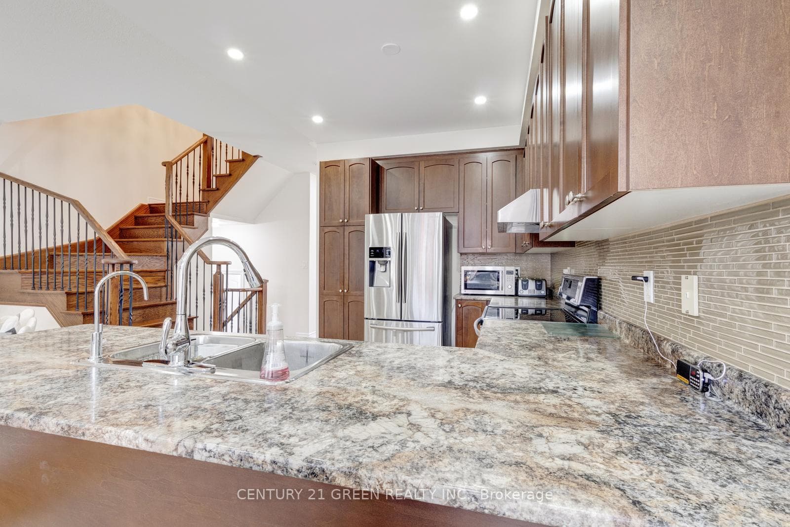 108 Lorenzo Circle photo 20