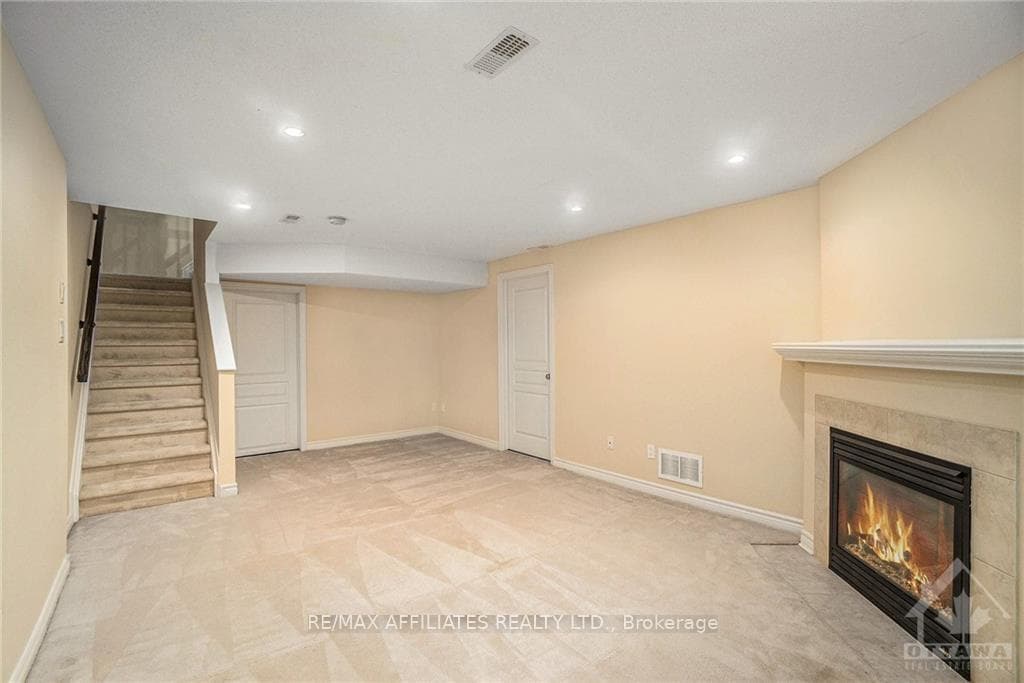 2008 PENNYROYAL Crescent photo 22
