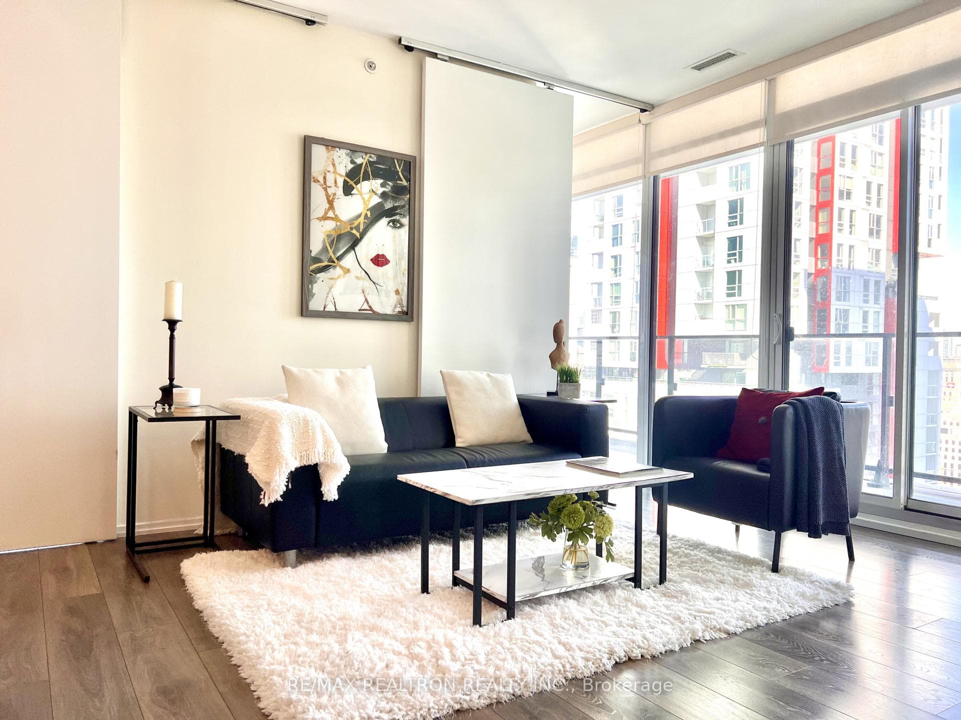 125 Peter Street Unit 2708 photo 13