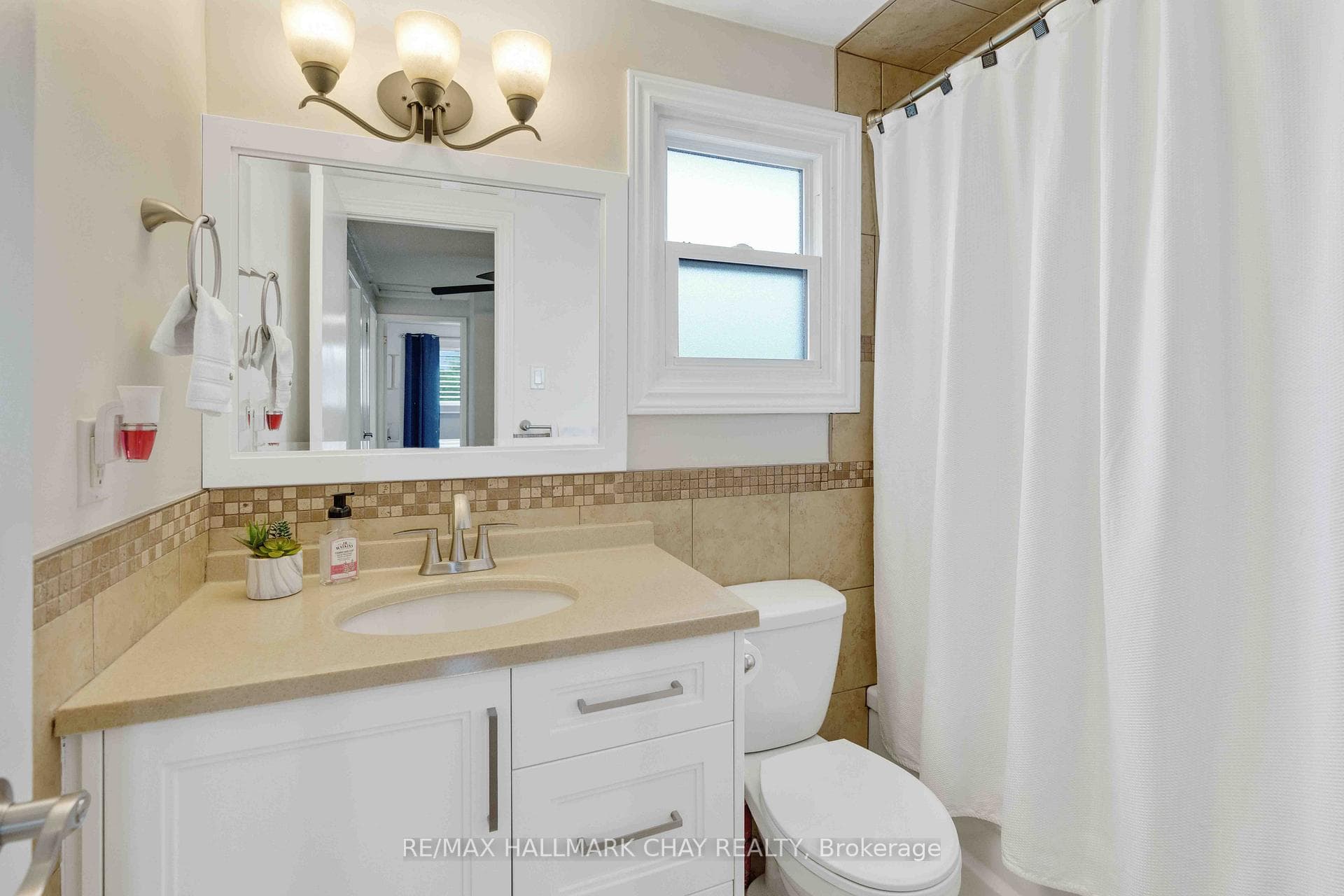31 Sparklett Crescent photo 20