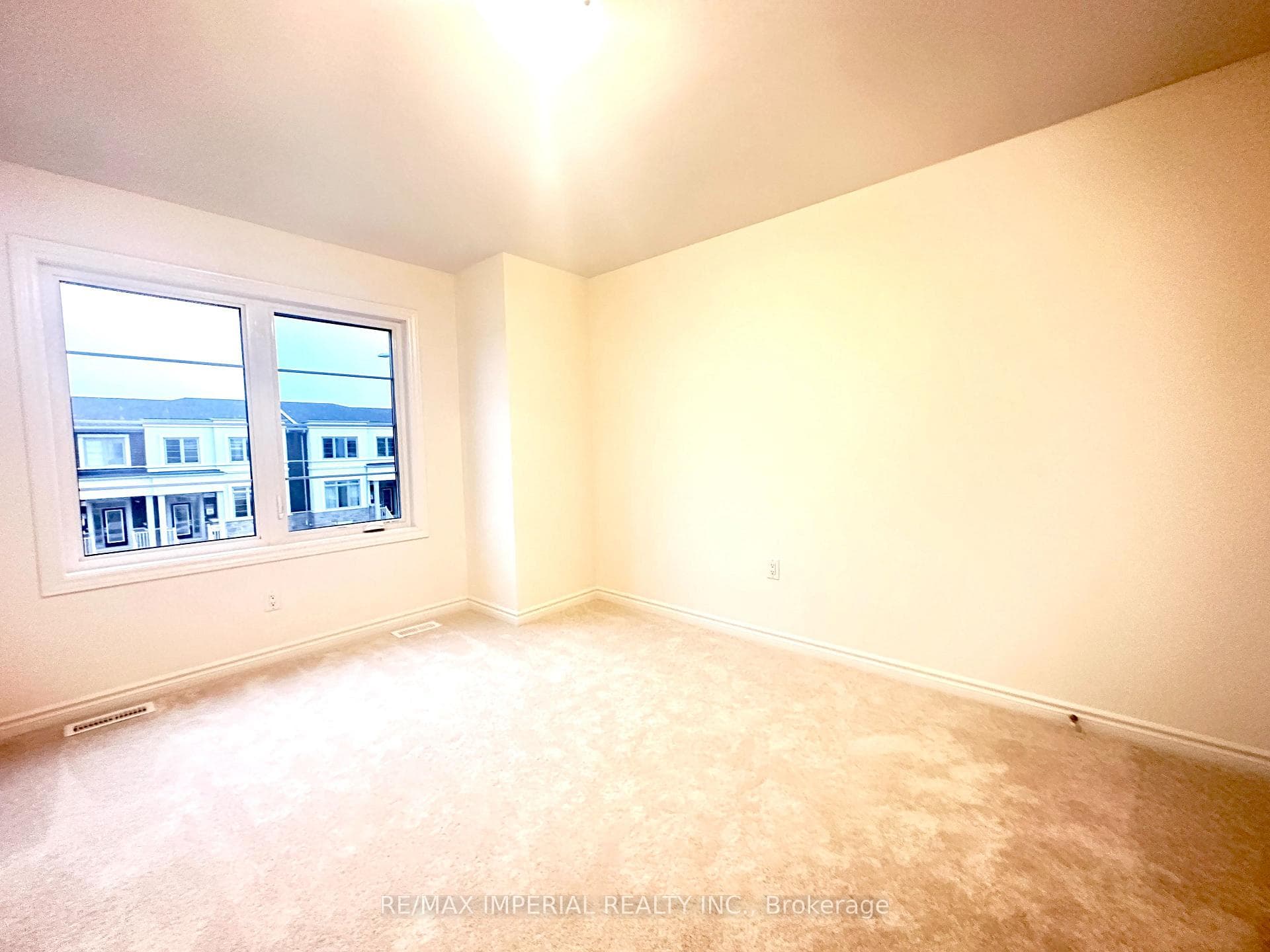 466 Twin Streams Road photo 10