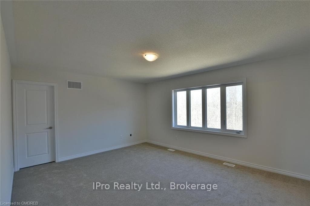 21 DEL RAY Crescent photo 11