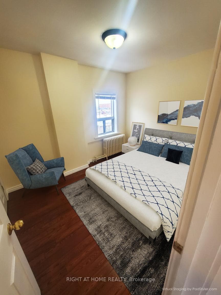 28 Fairbank Avenue photo 6