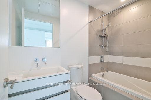 197 Yonge Street Unit 2709 photo 32