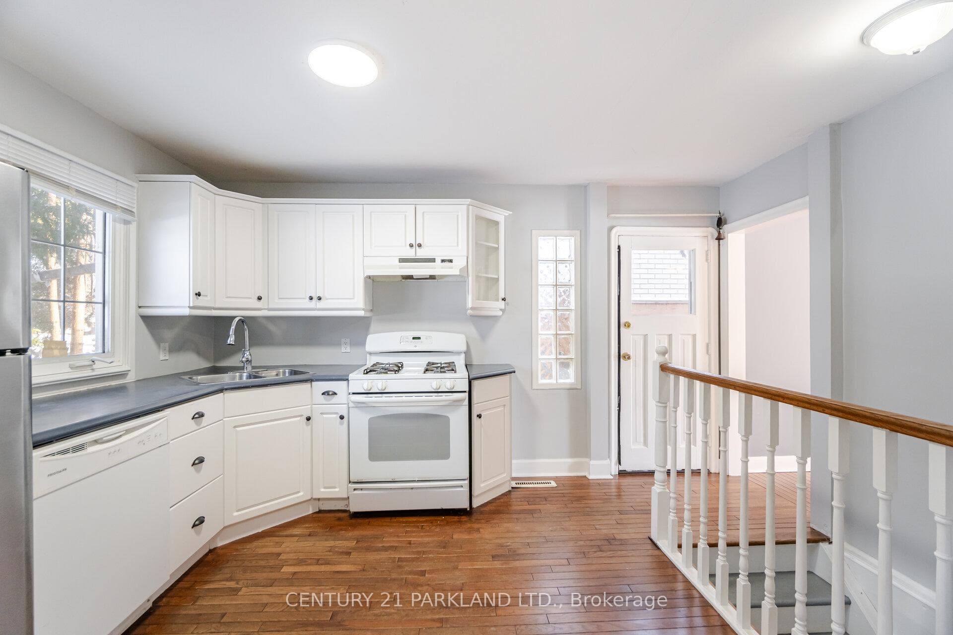 423 Lawson Road photo 10