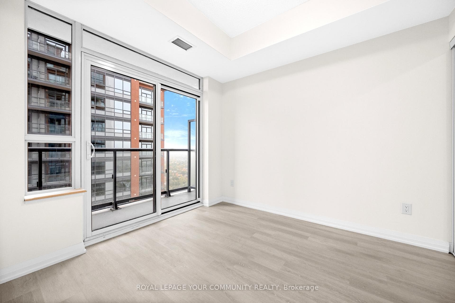 3270 Sheppard Avenue Unit 2525 photo 16