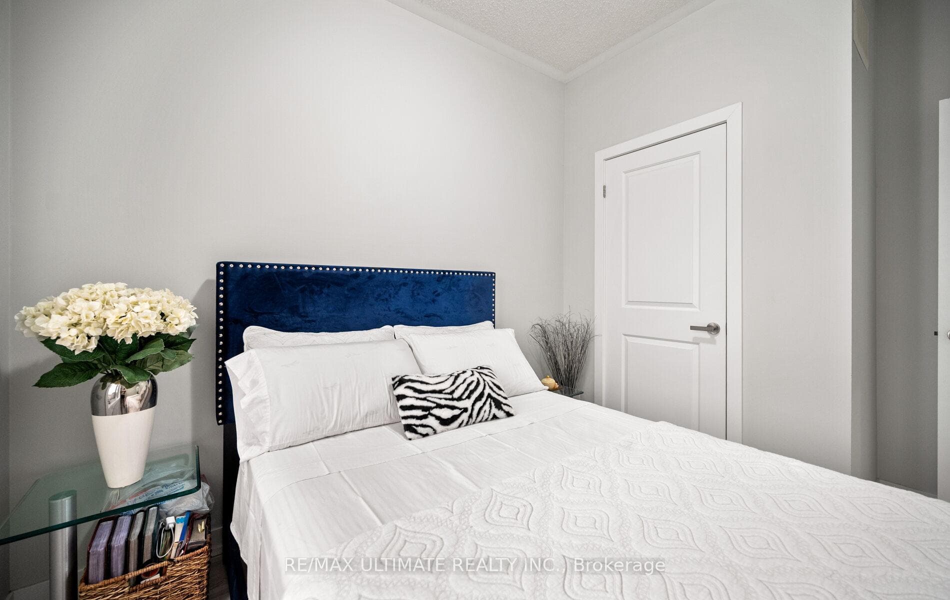 Bedroom 2 with closet