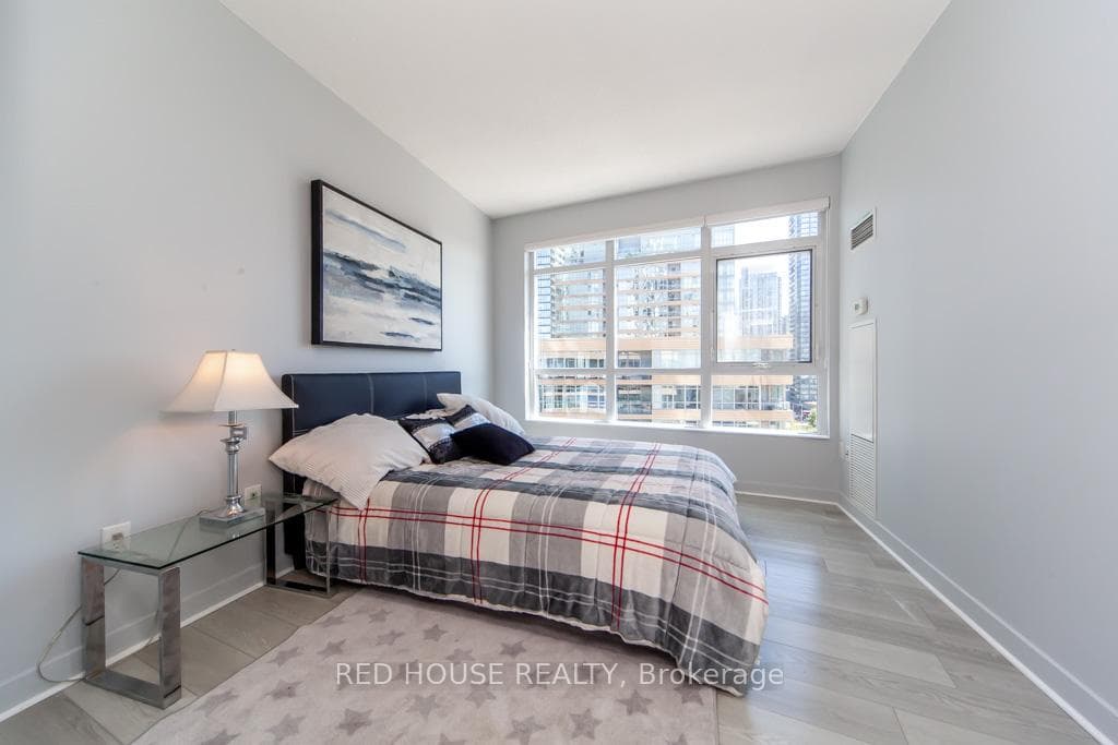151 Dan Leckie Way Unit 1052 photo 24