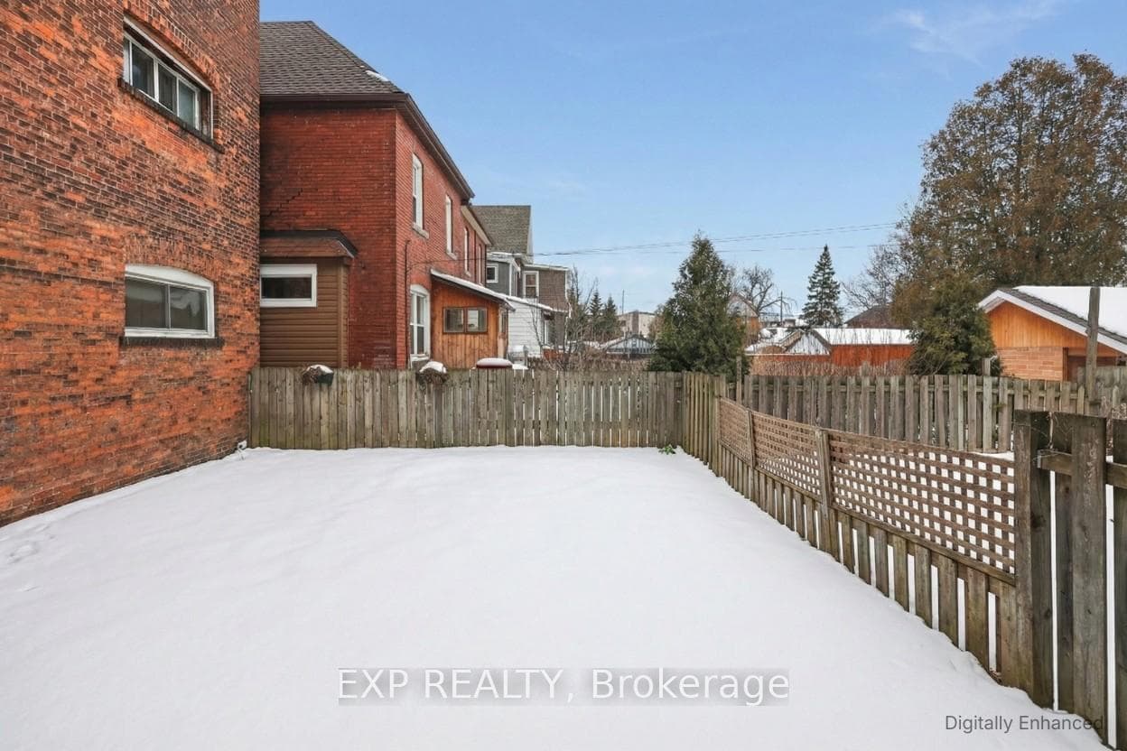 27 Ashley Street photo 22