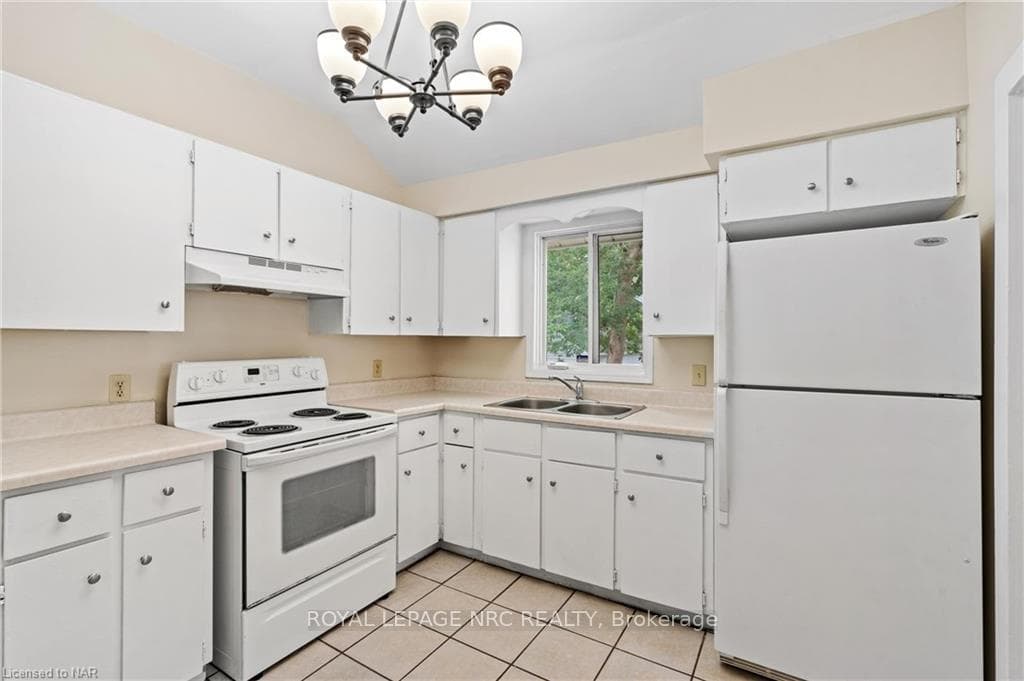 59 WELLINGTON Street photo 14