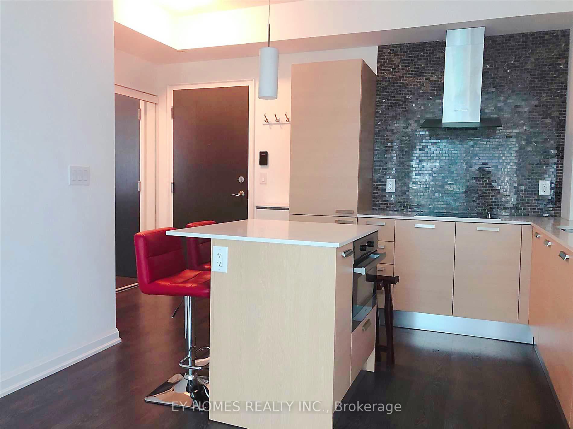 11 Bogert Avenue Unit 2201 photo 2