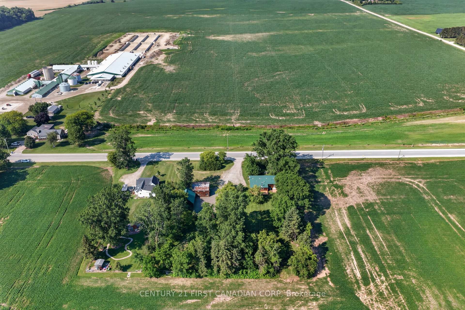 20847 Victoria Road photo 45