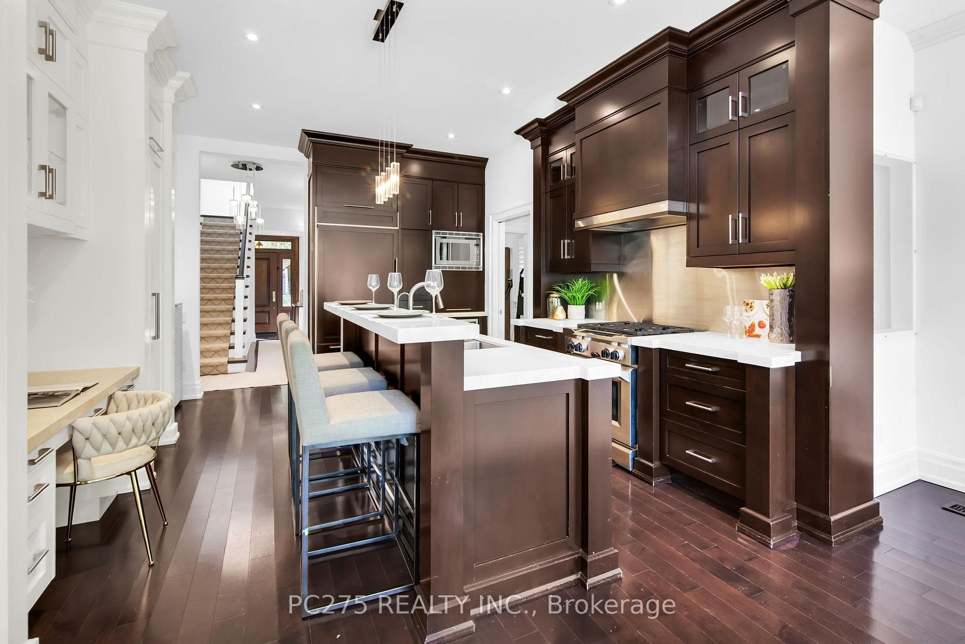 294 Roselawn Avenue photo 8