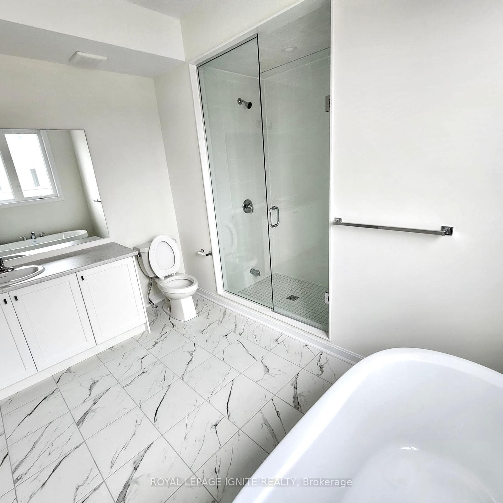 50 Oakmont Drive photo 6