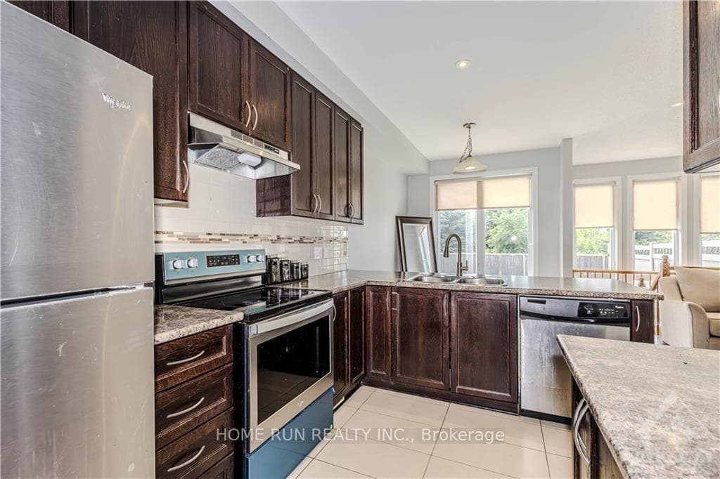255 VIA SAN MARINO Street photo 11