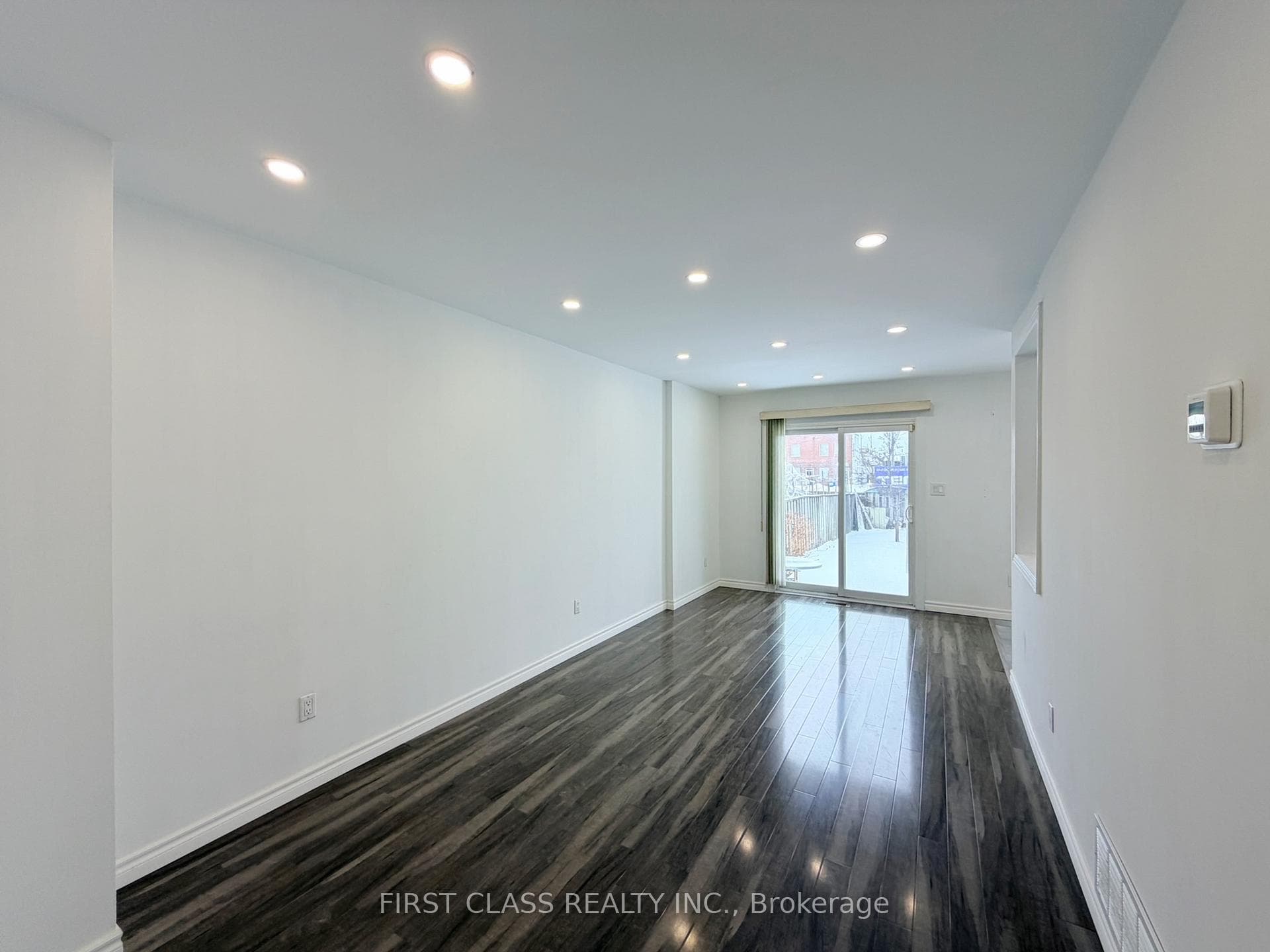 62 Truro Crescent photo 5