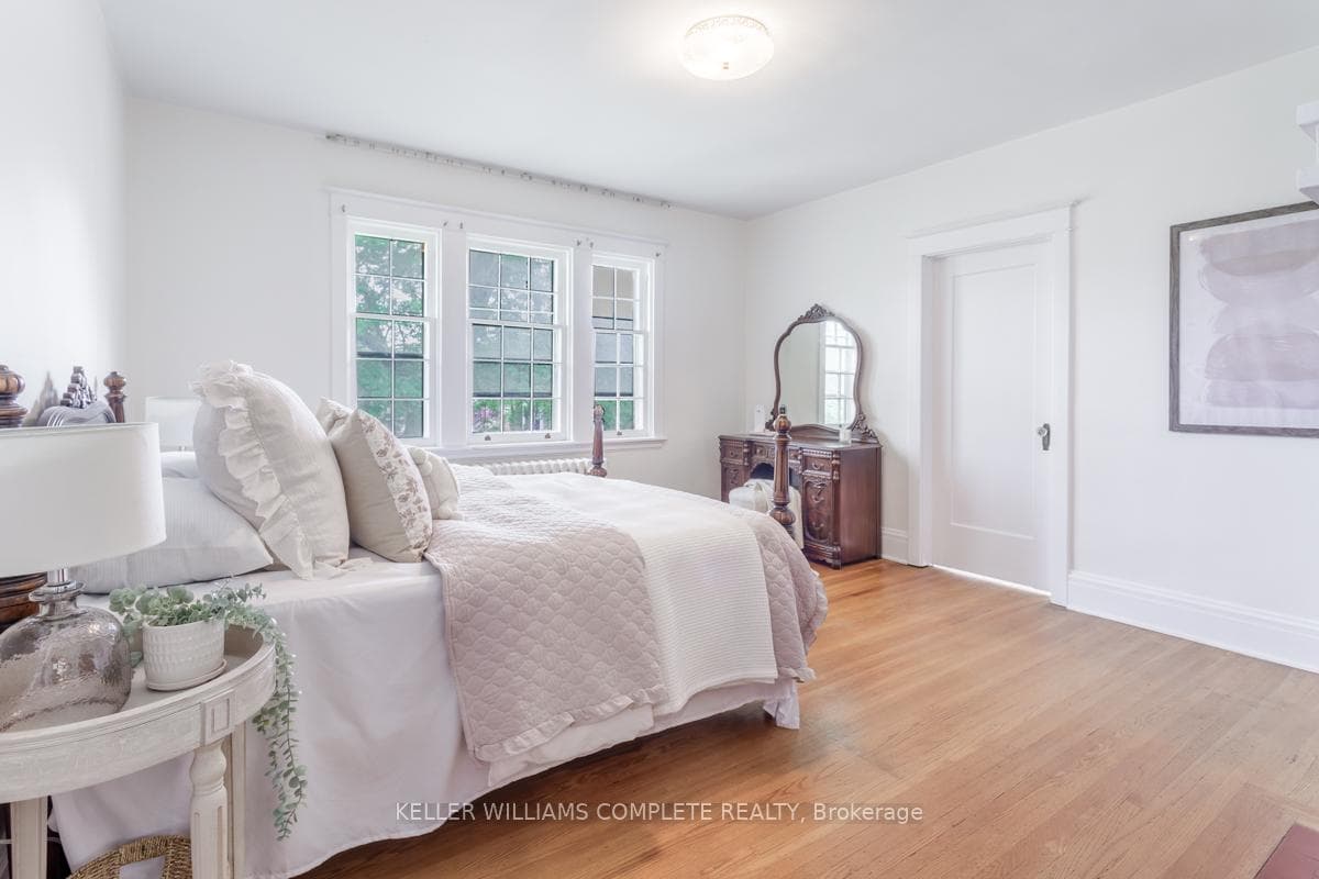 234 St. Clair Boulevard photo 14