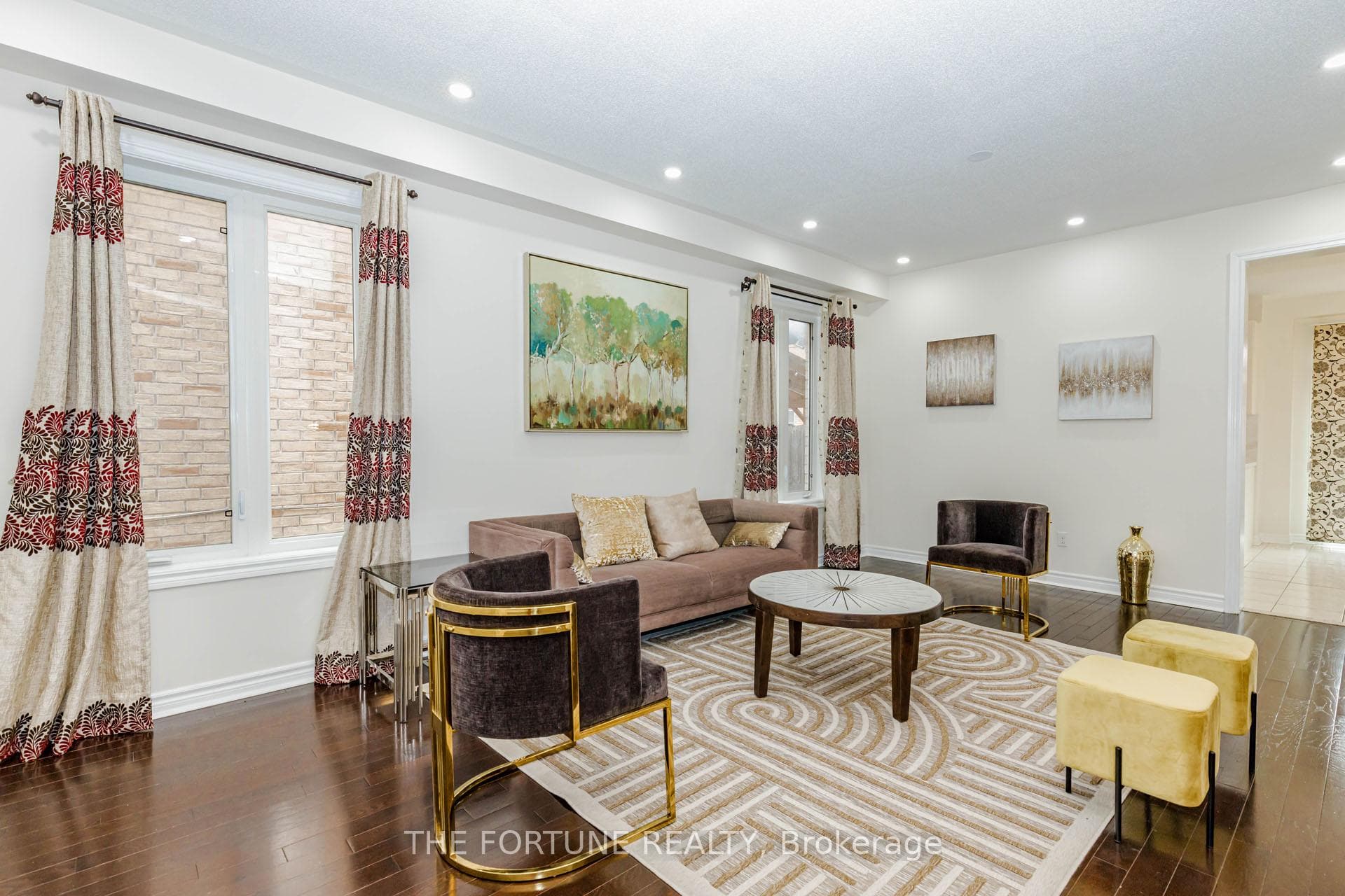 16 Haviland Circle photo 6