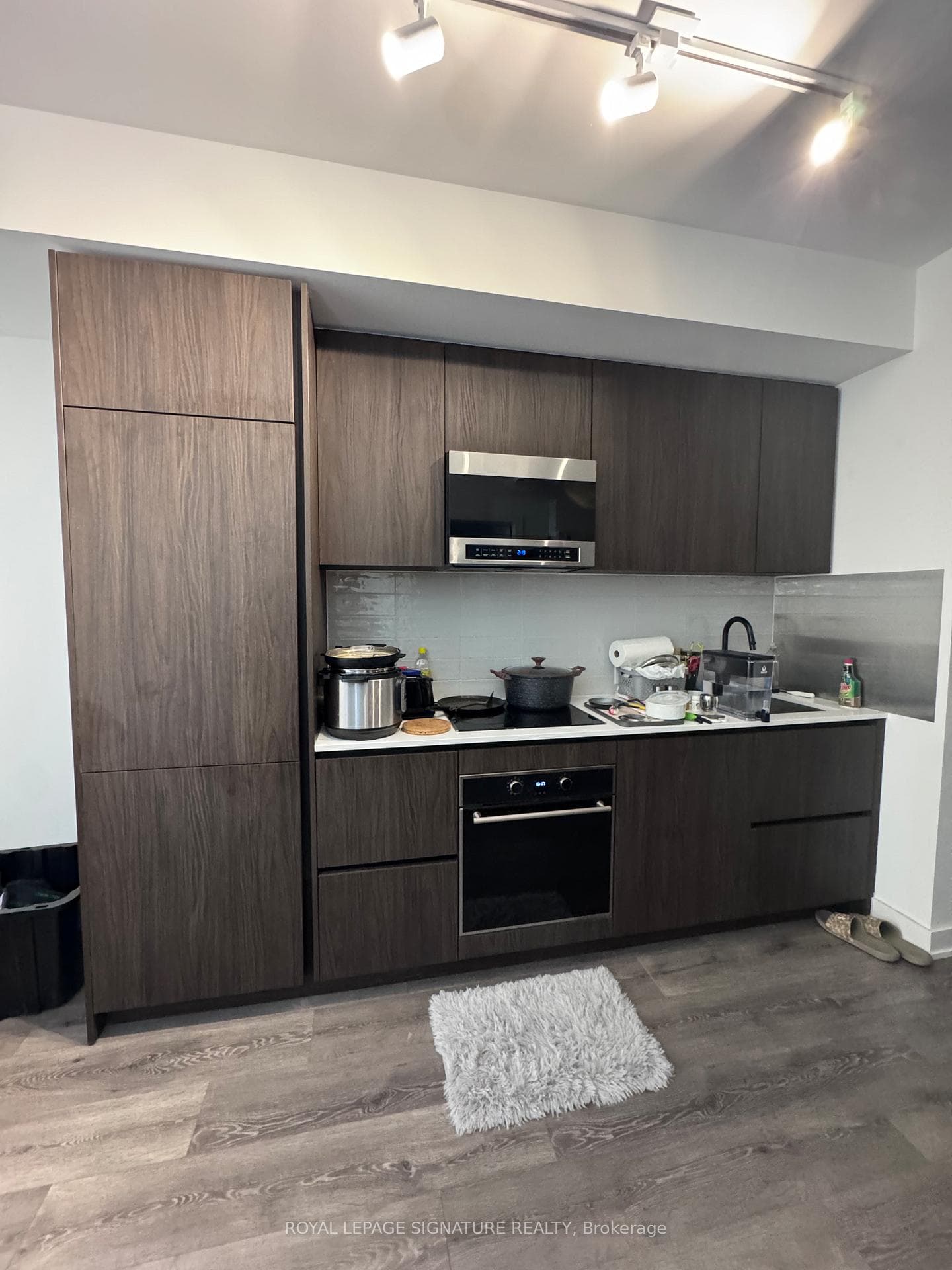 127 Broadway Avenue Unit 1506 photo 3