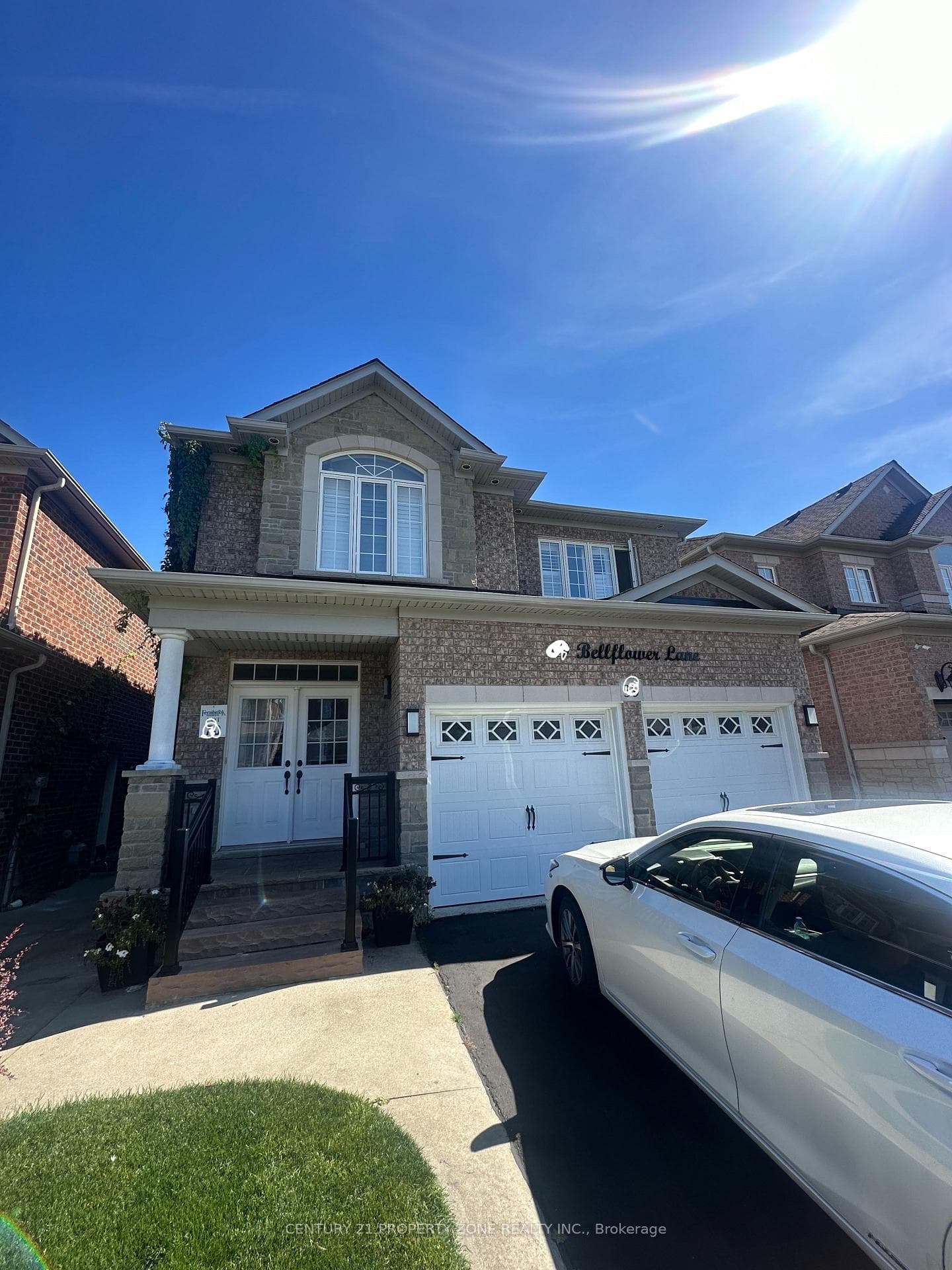 39 Bellflower Lane photo 1