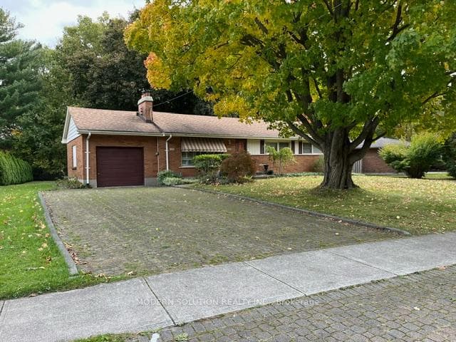 381 Fox Avenue photo 1
