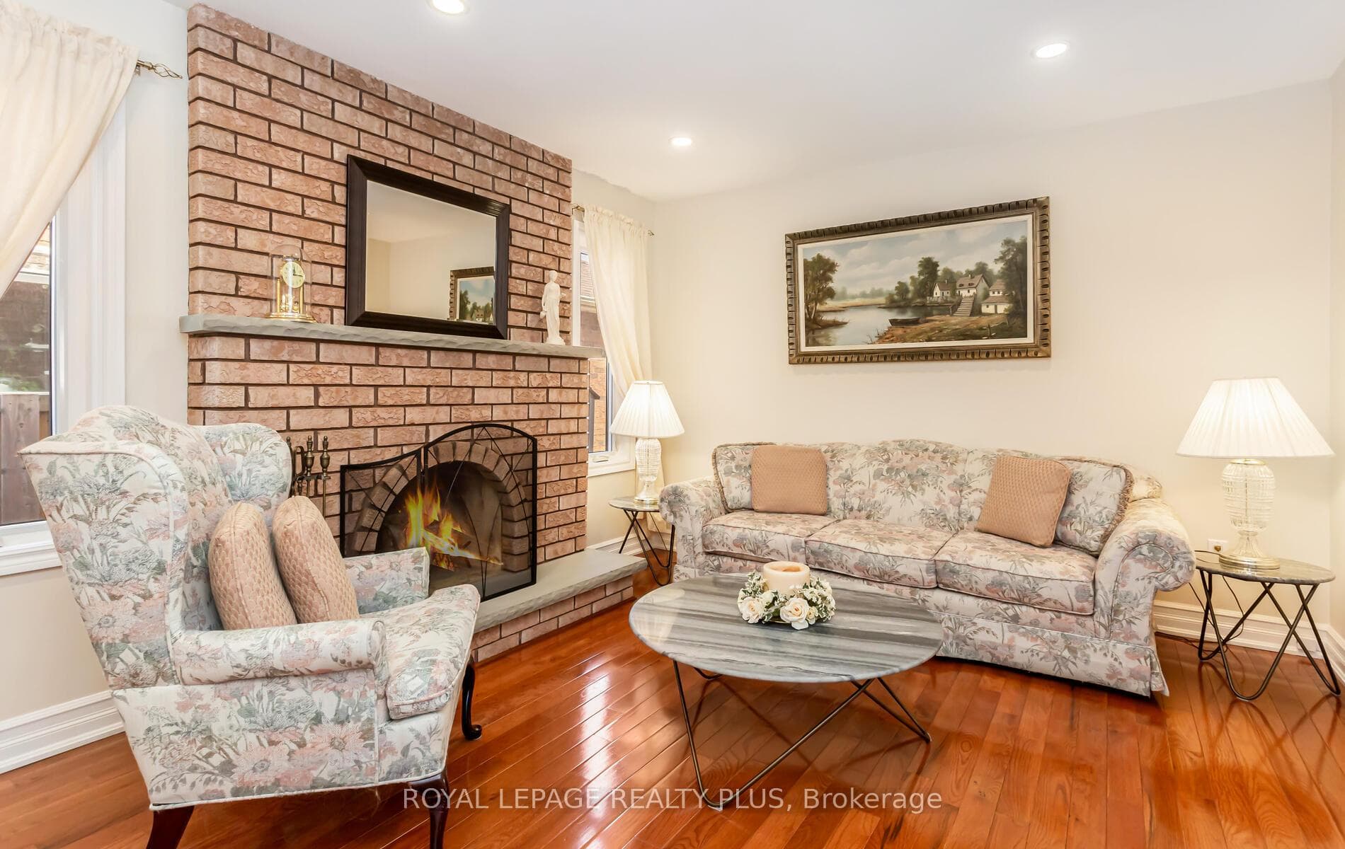 3483 Chartrand Crescent photo 5