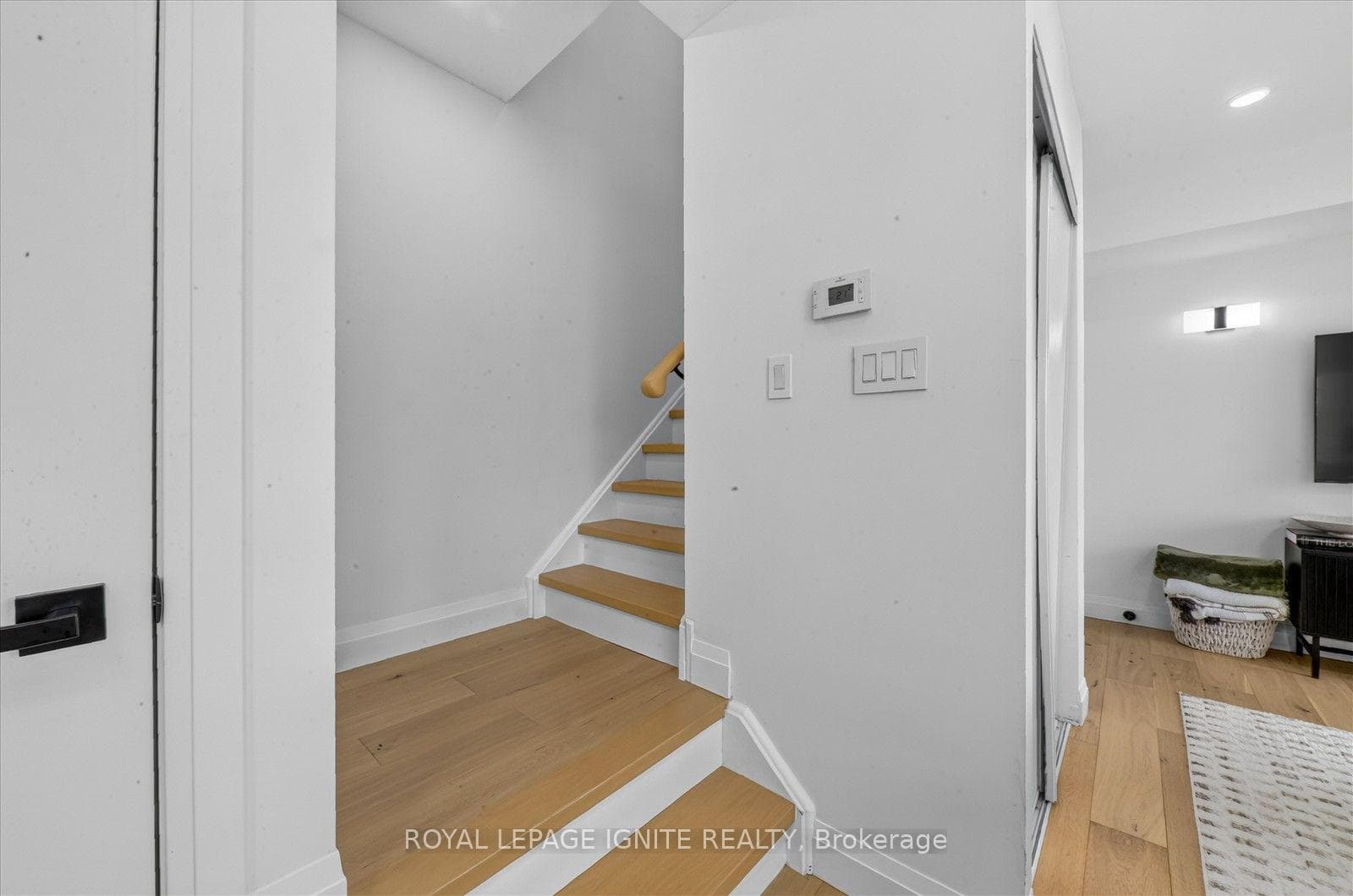 200 Mclevin Avenue Unit 90 photo 13