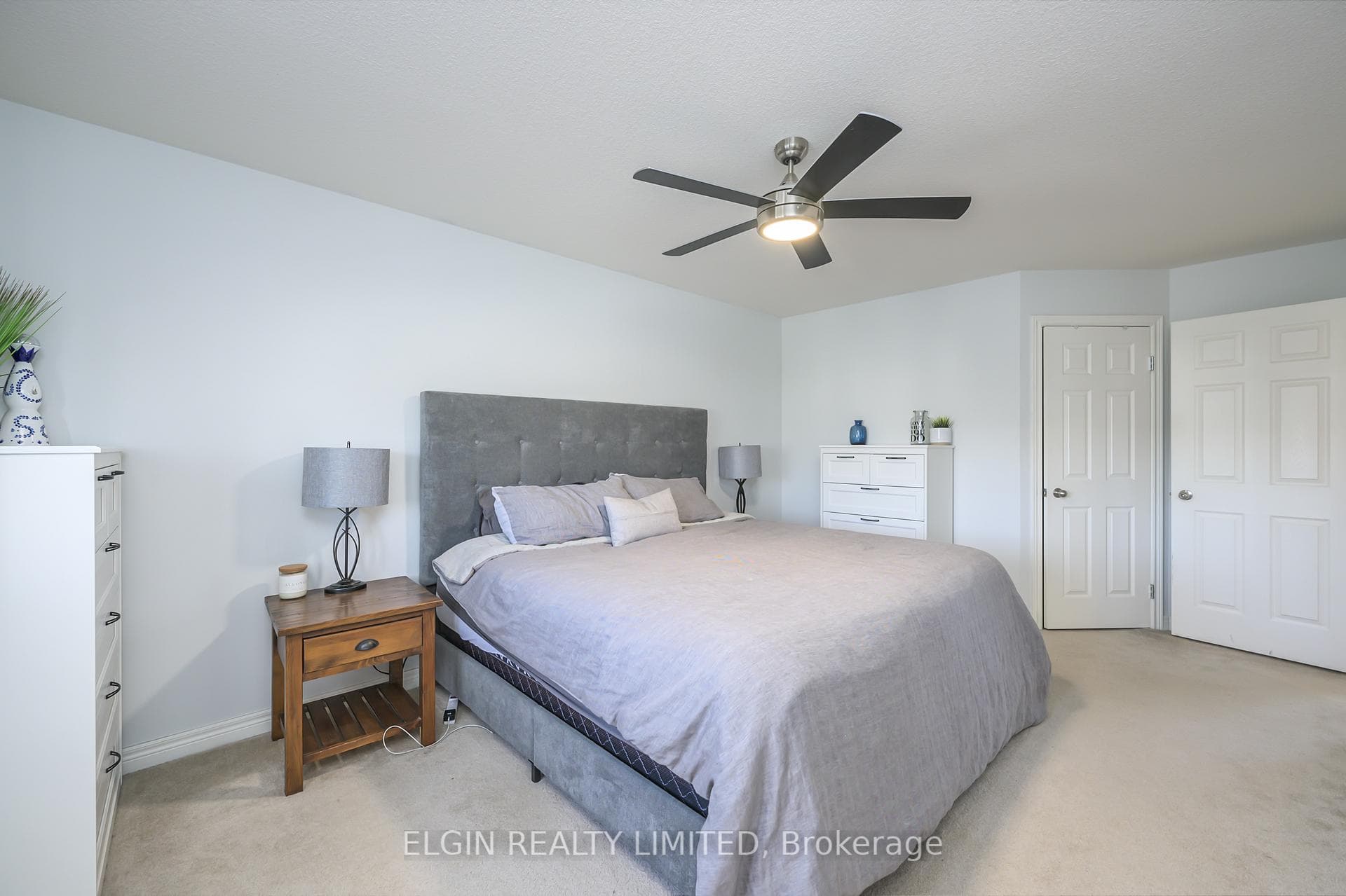 69 SHAW Boulevard photo 23