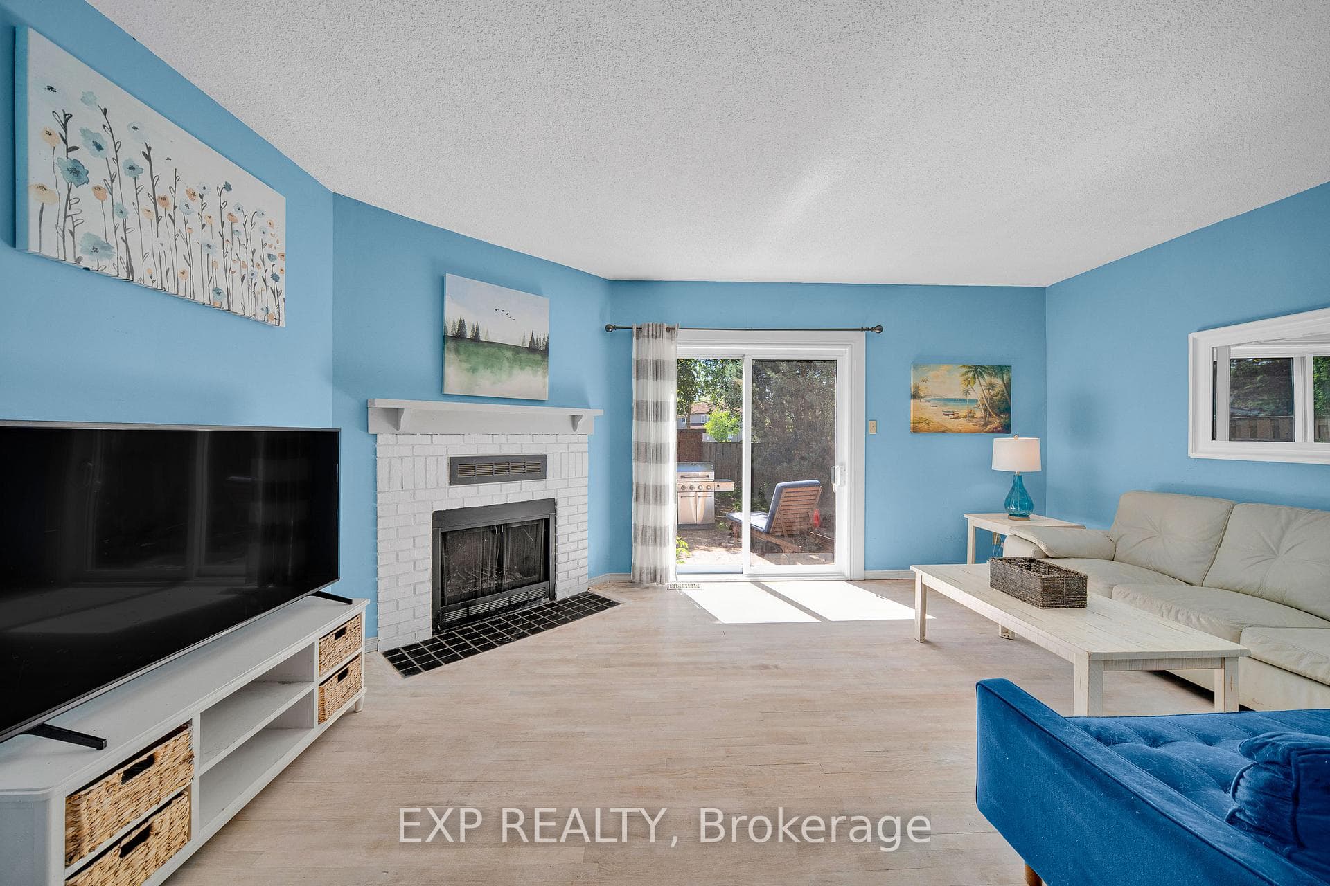 6431 Timothy Court photo 5