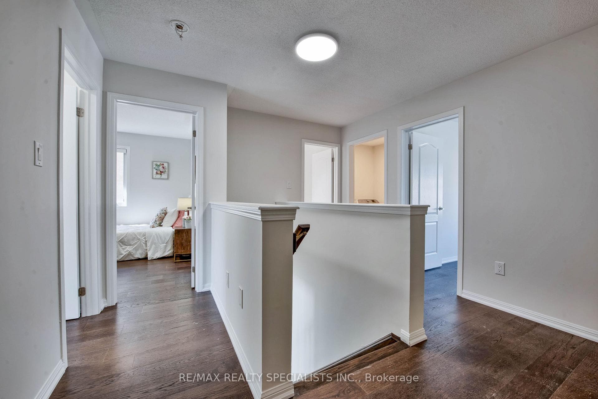 282 Cedric Terrace photo 19