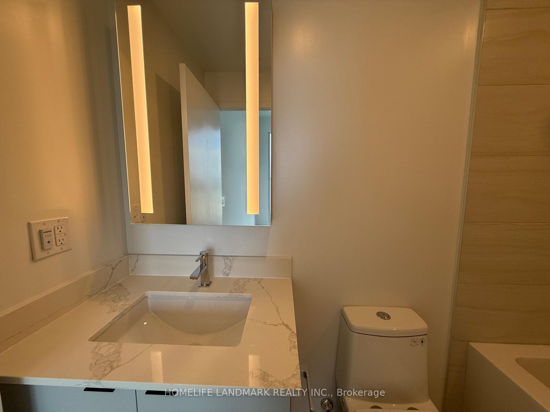 285 Dufferin Street Unit 1202 photo 20