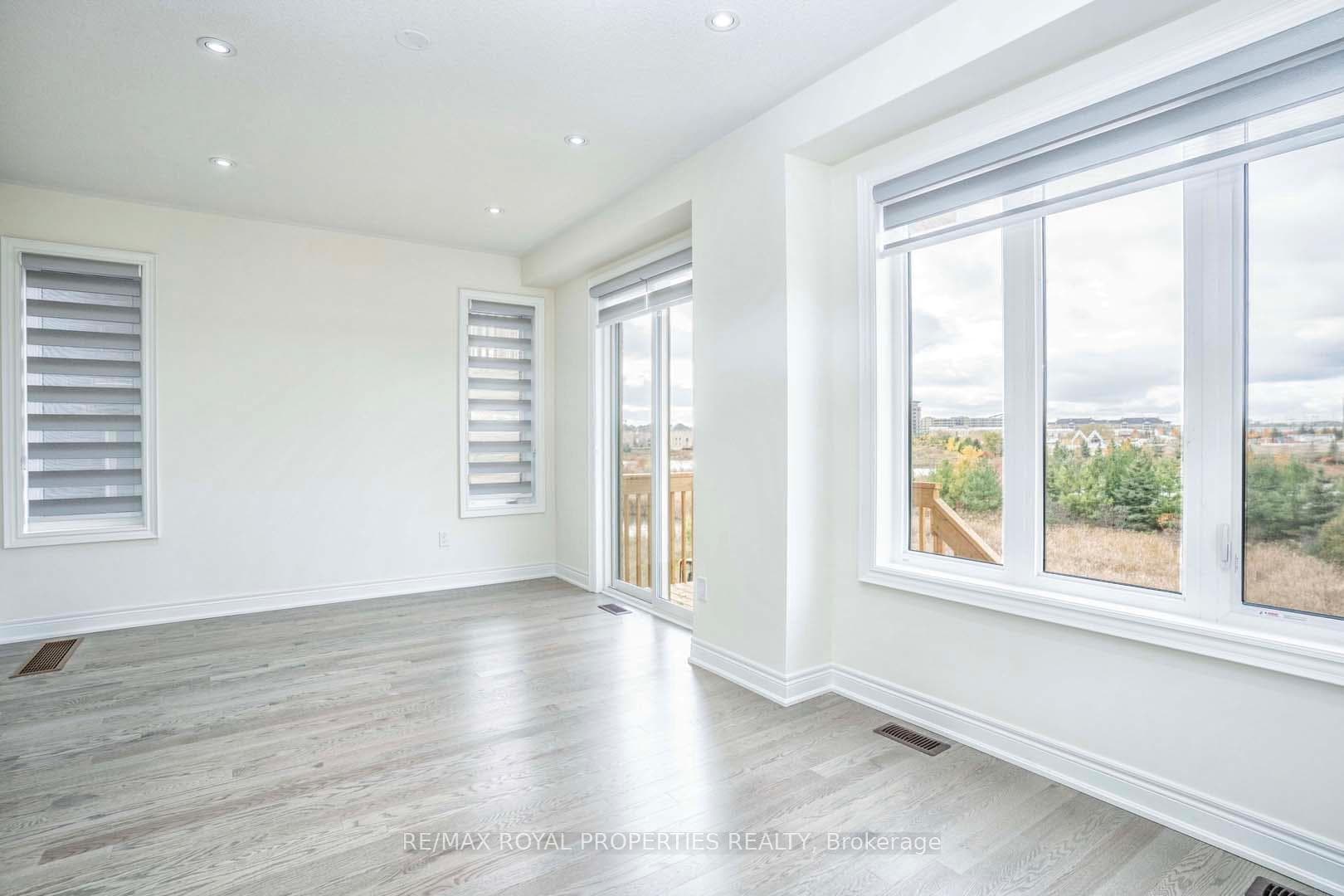 44 Andress Way photo 4