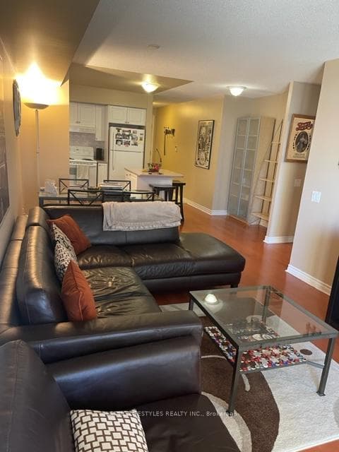 5229 Dundas Street Unit 1011 photo 3