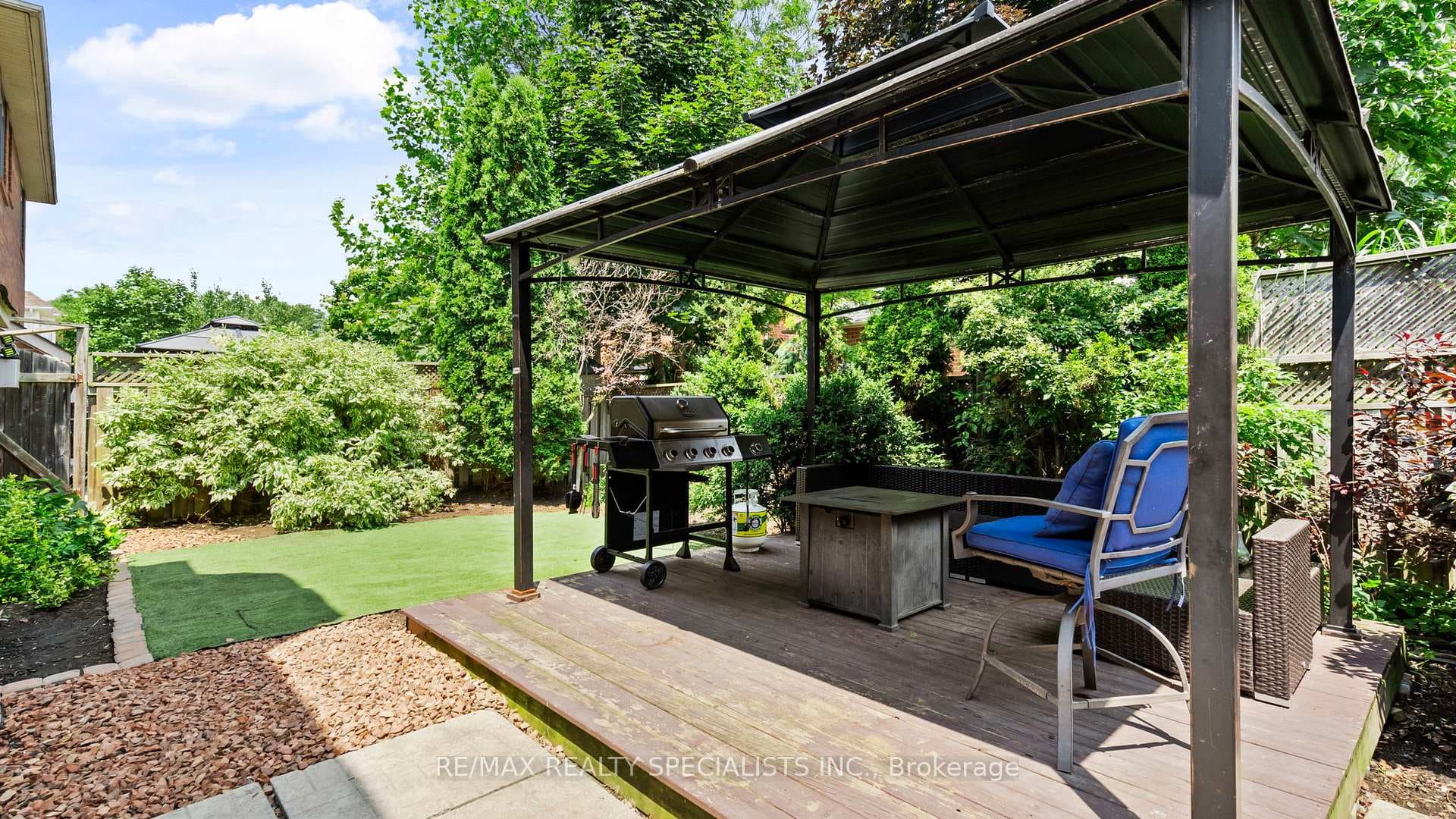 923 McNeil Drive photo 35